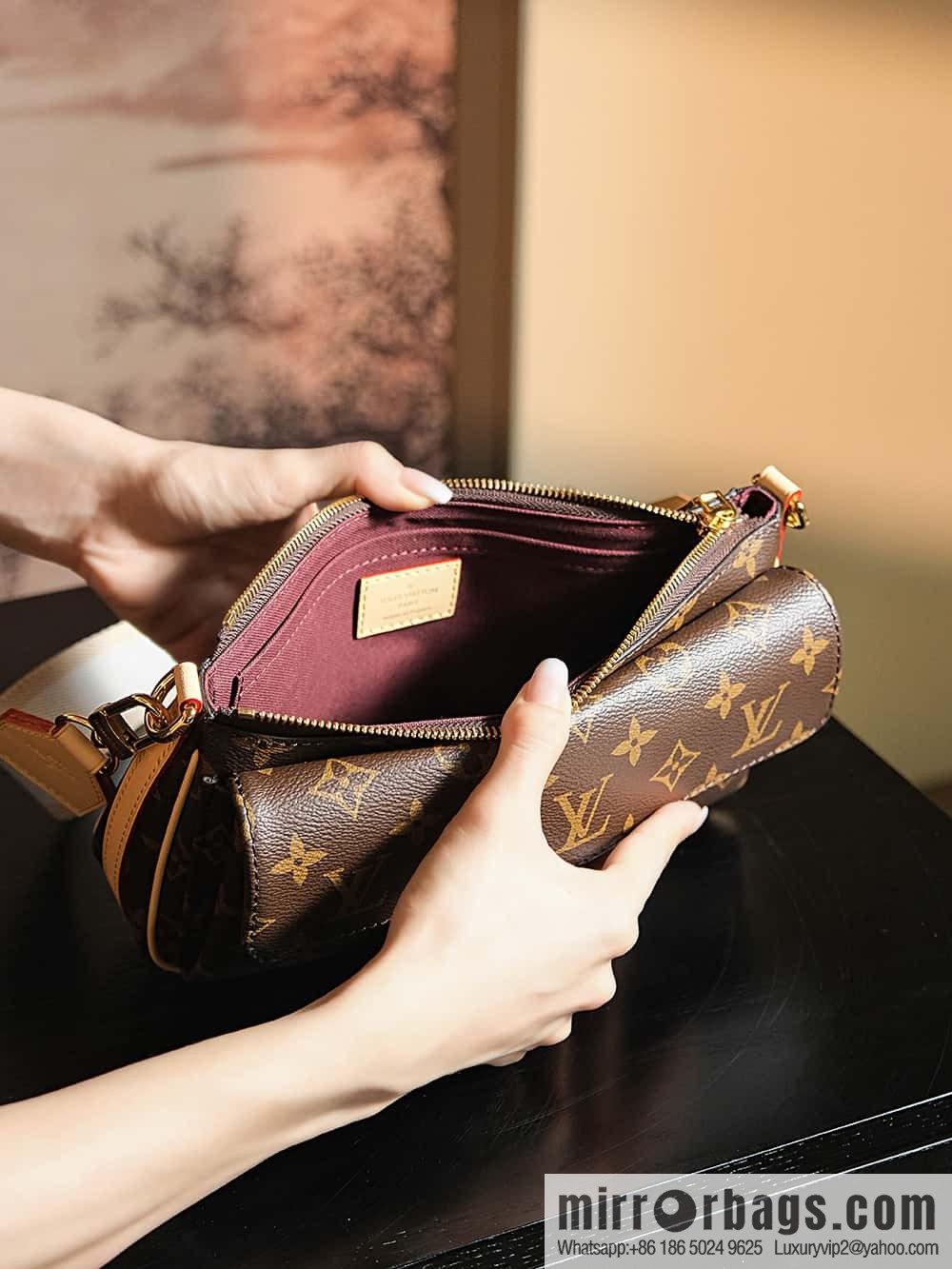 LV 𝐕𝐈𝐕𝐀𝐂𝐈𝐓𝐄 Medieval Camel Bag Series #M46999