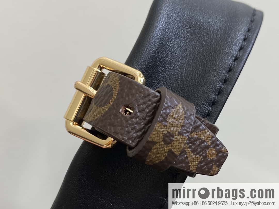 [Premium‑quality] M11387 black full leather (with little yellow duck) variable code chip version, small shopping bag series ATLANTIS BB handbag