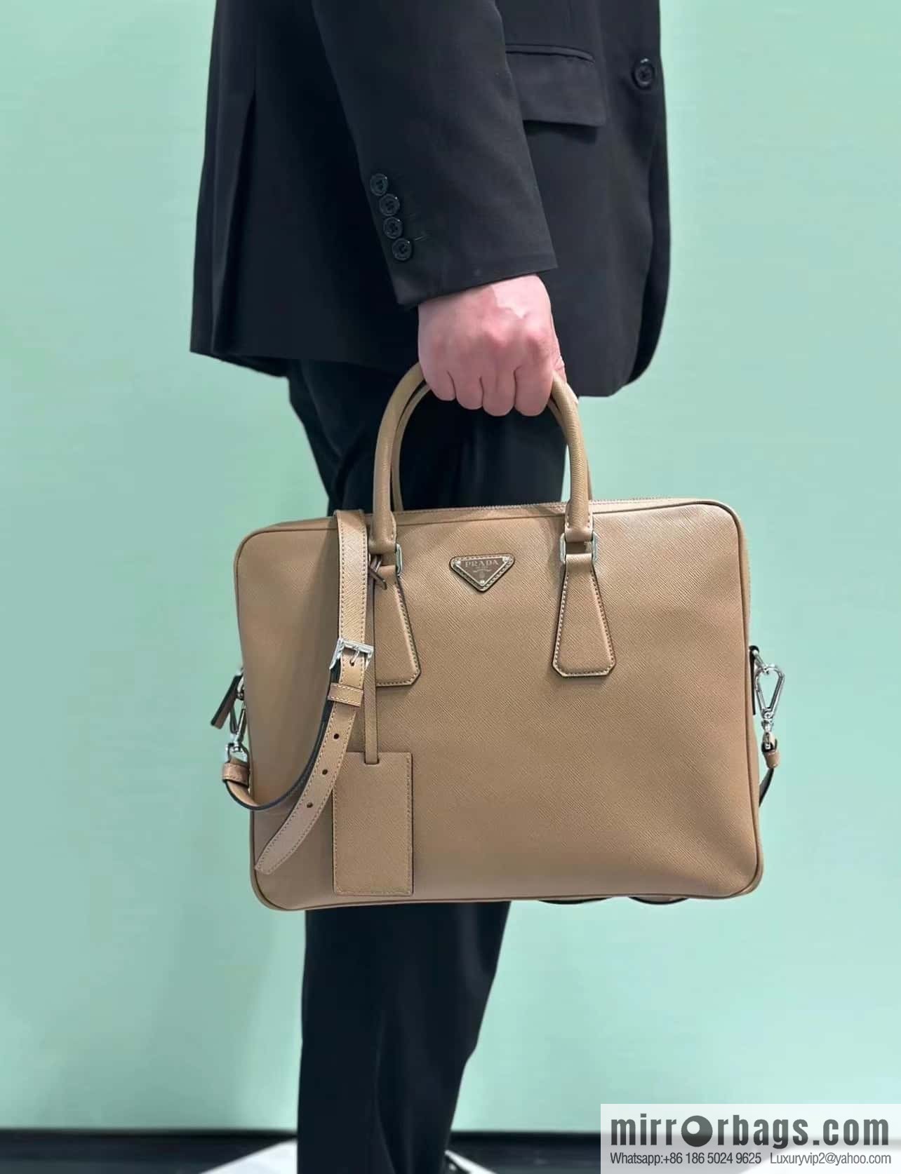 PRADA 🎉 classic new color 🎉 2VE0368 Cinnamon