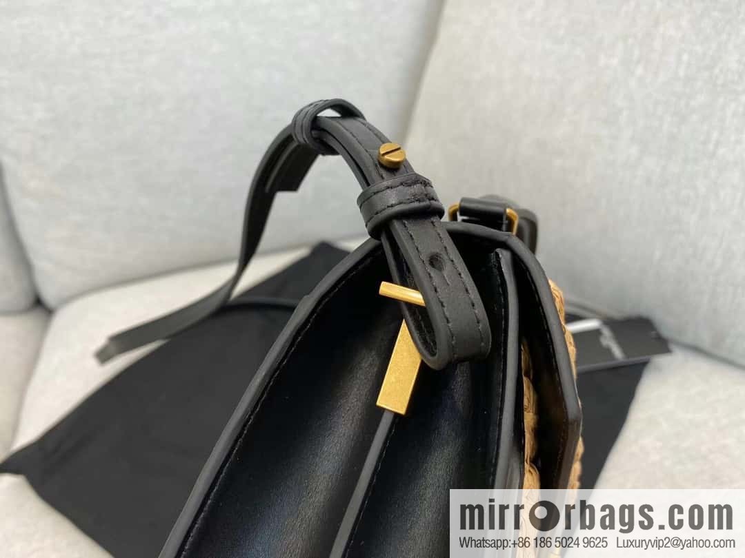 YSL #𝑪𝒂𝒔𝒔𝒂𝒏𝒅𝒓𝒂 mini woven handbag #623930