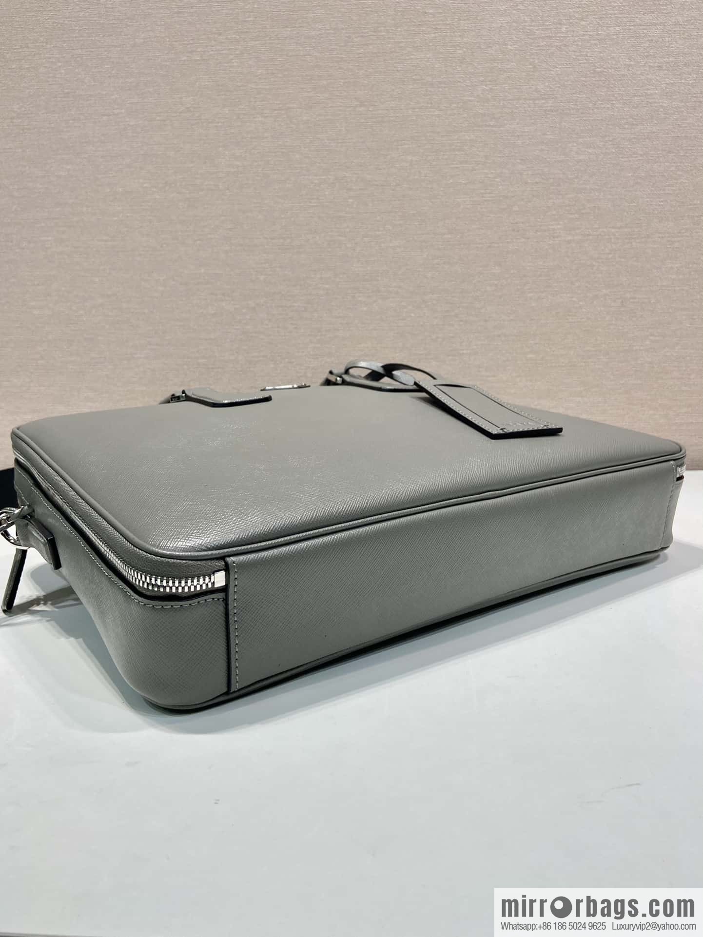 PRADA 🎉 double briefcase 🎉🎉 2VE022
