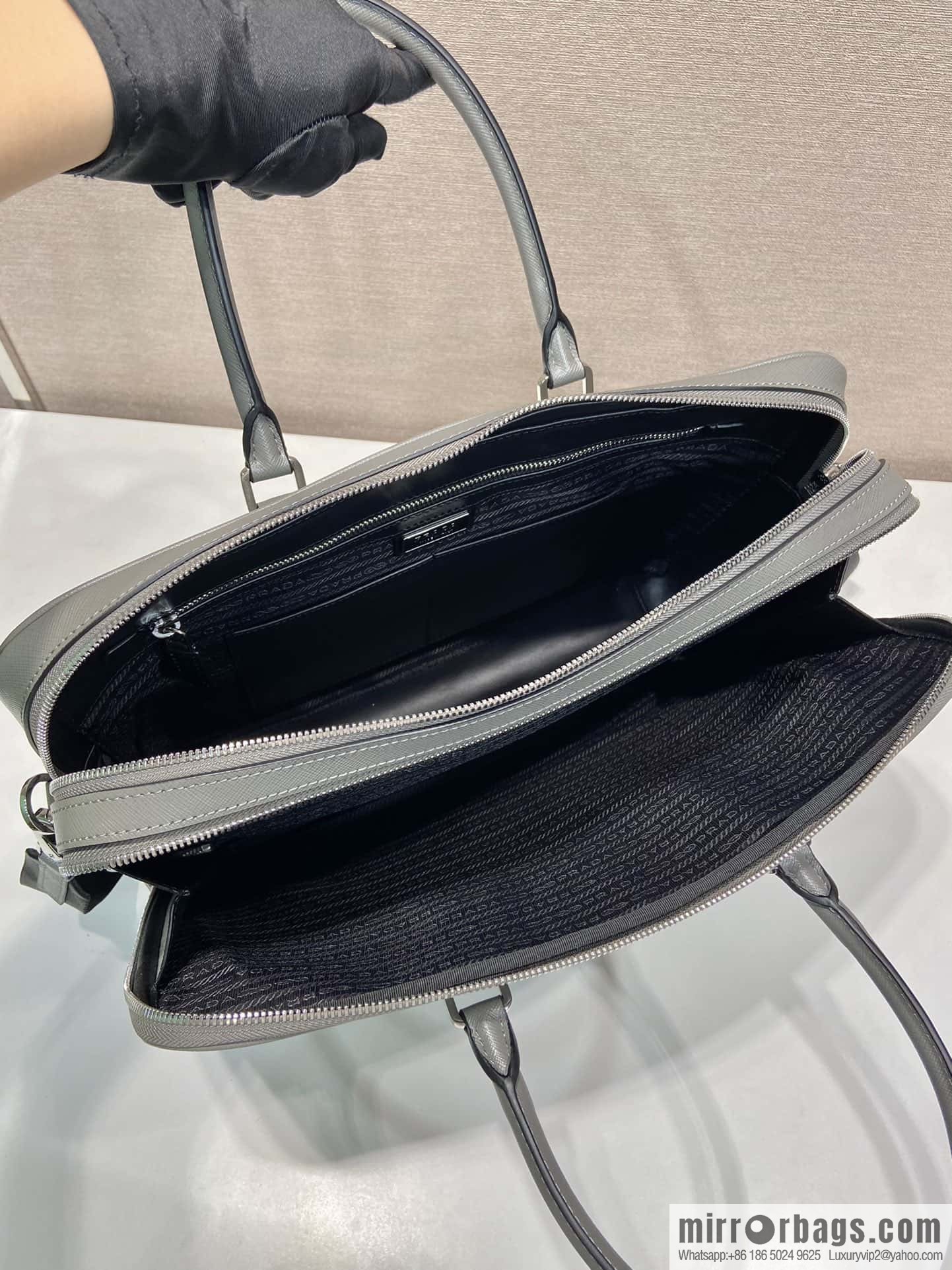 PRADA 🎉 double briefcase 🎉🎉 2VE022