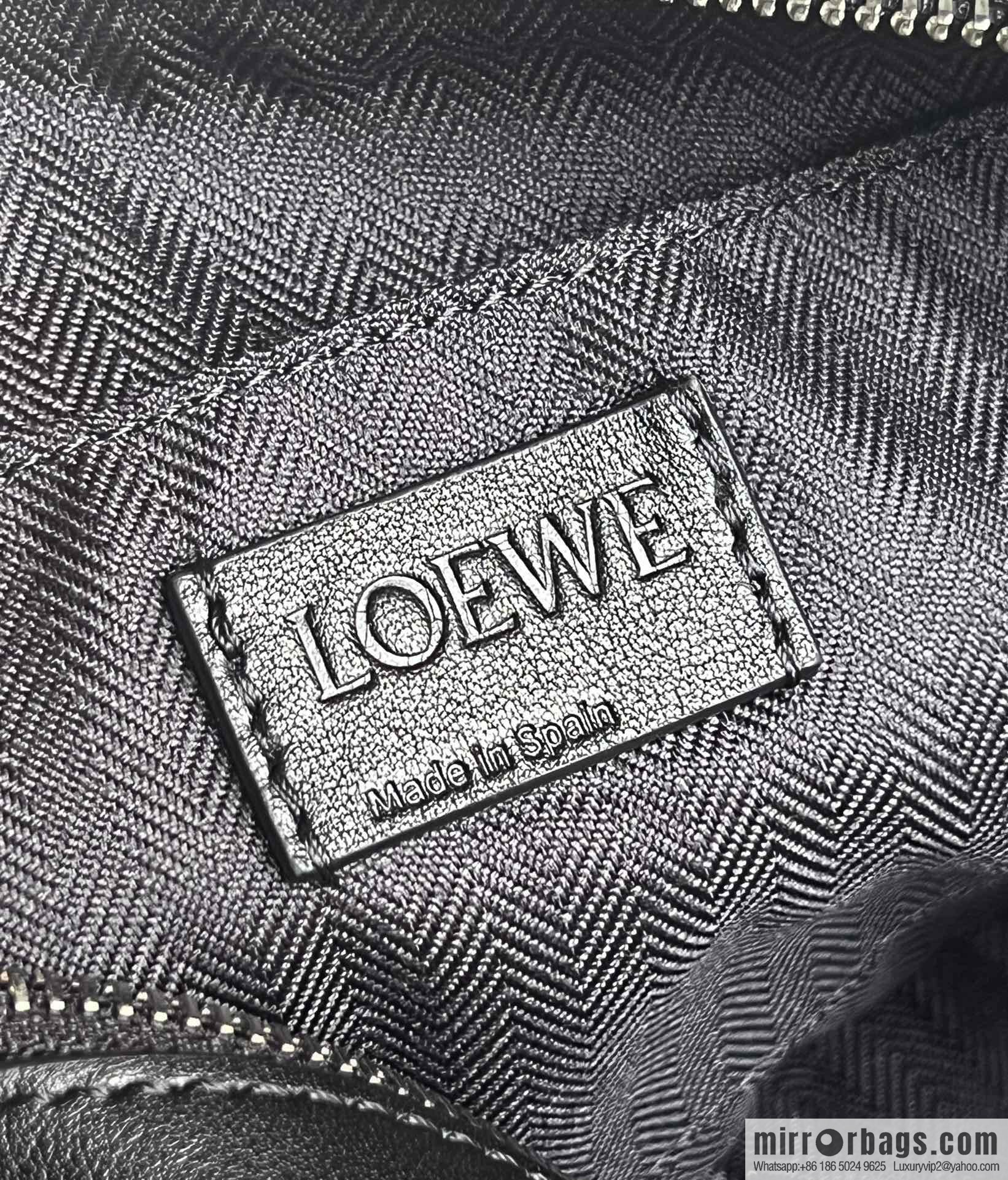 LOEWE latest puzzle.folding clutch bag 0697 black