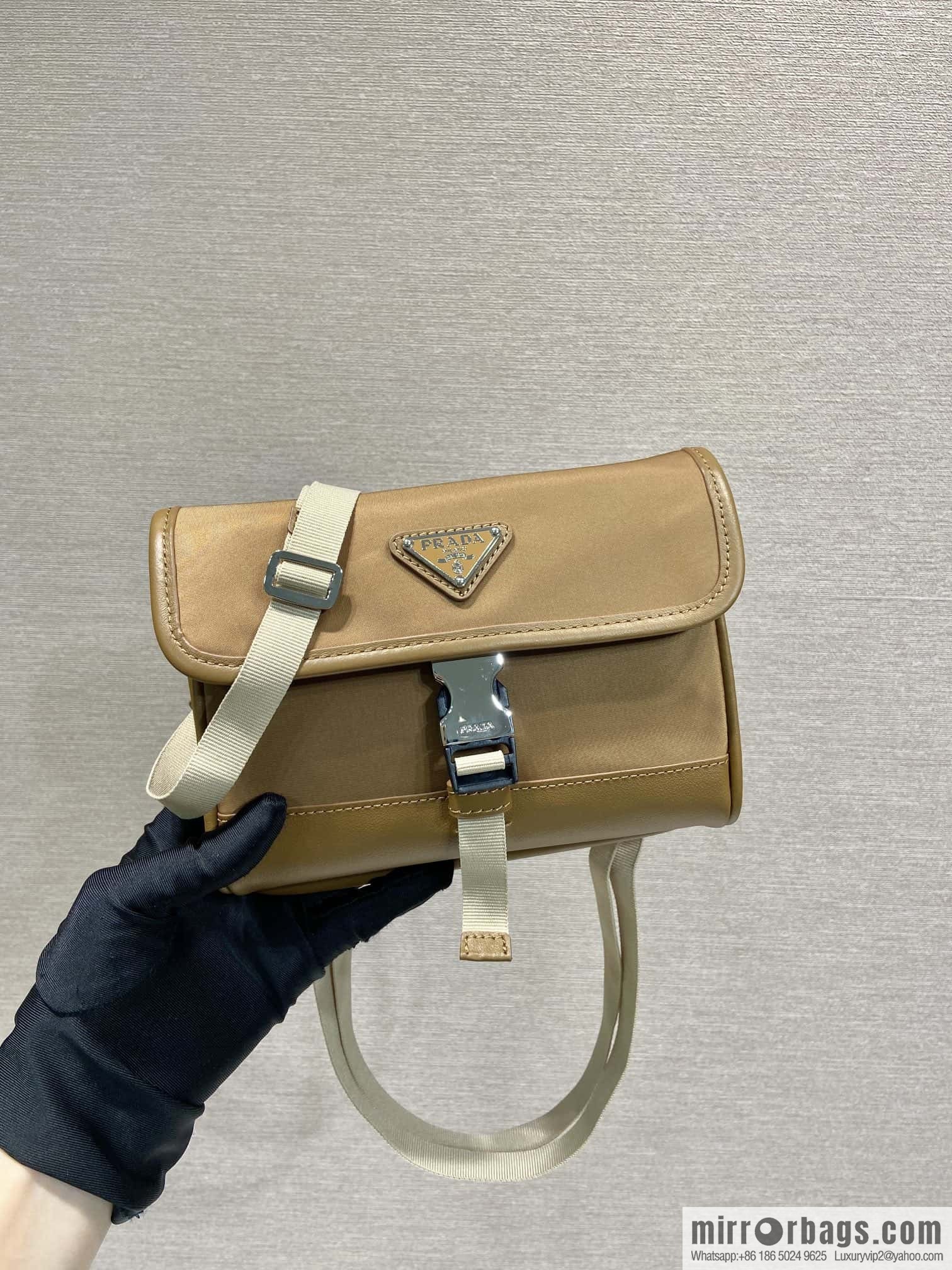 PRADA 🎉 new mini styling messenger bag 🎉 2ZH108 👏👏 new color