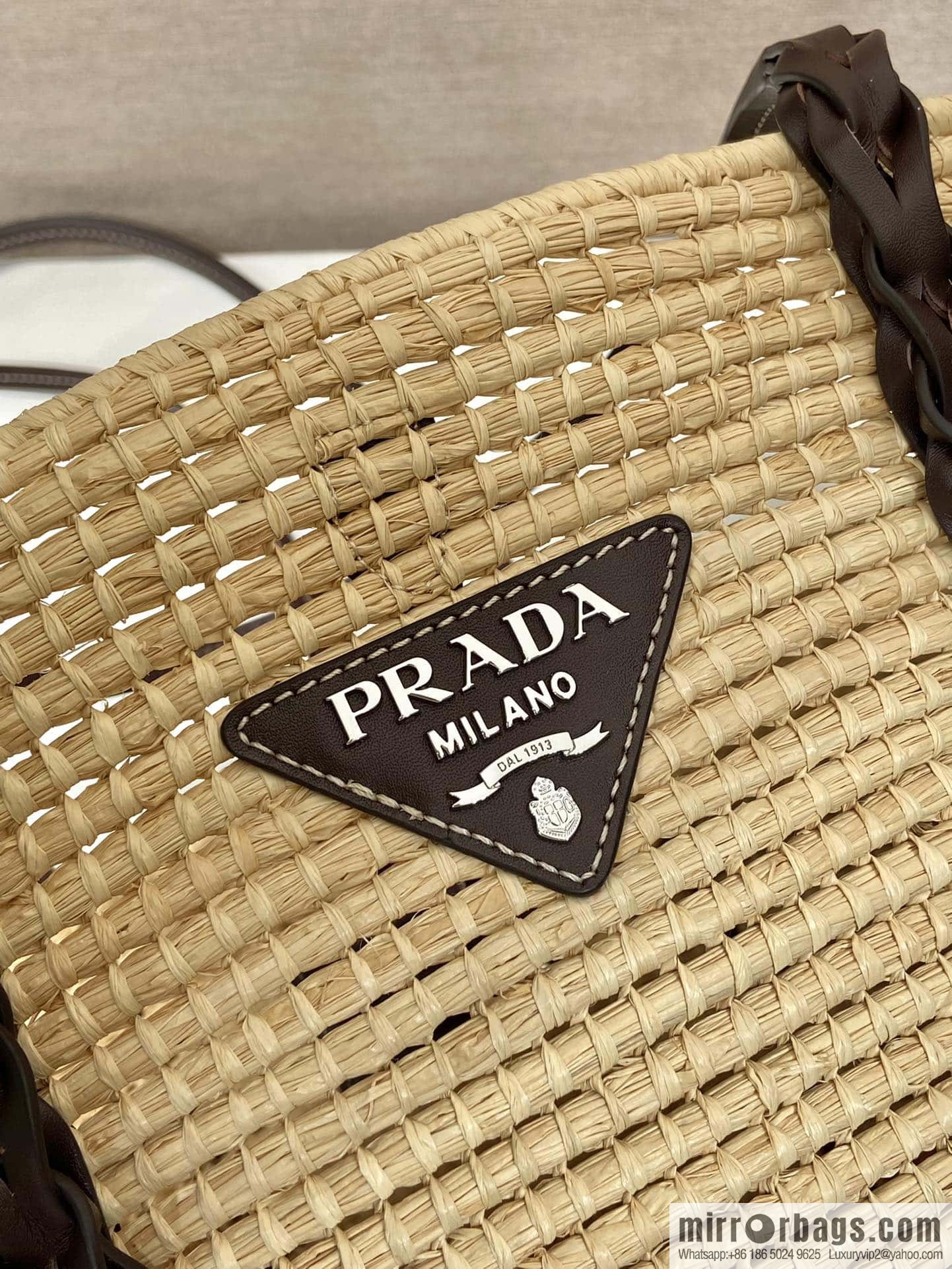 PRADA 🎉 popular vegetable basket 🎉 1BG312