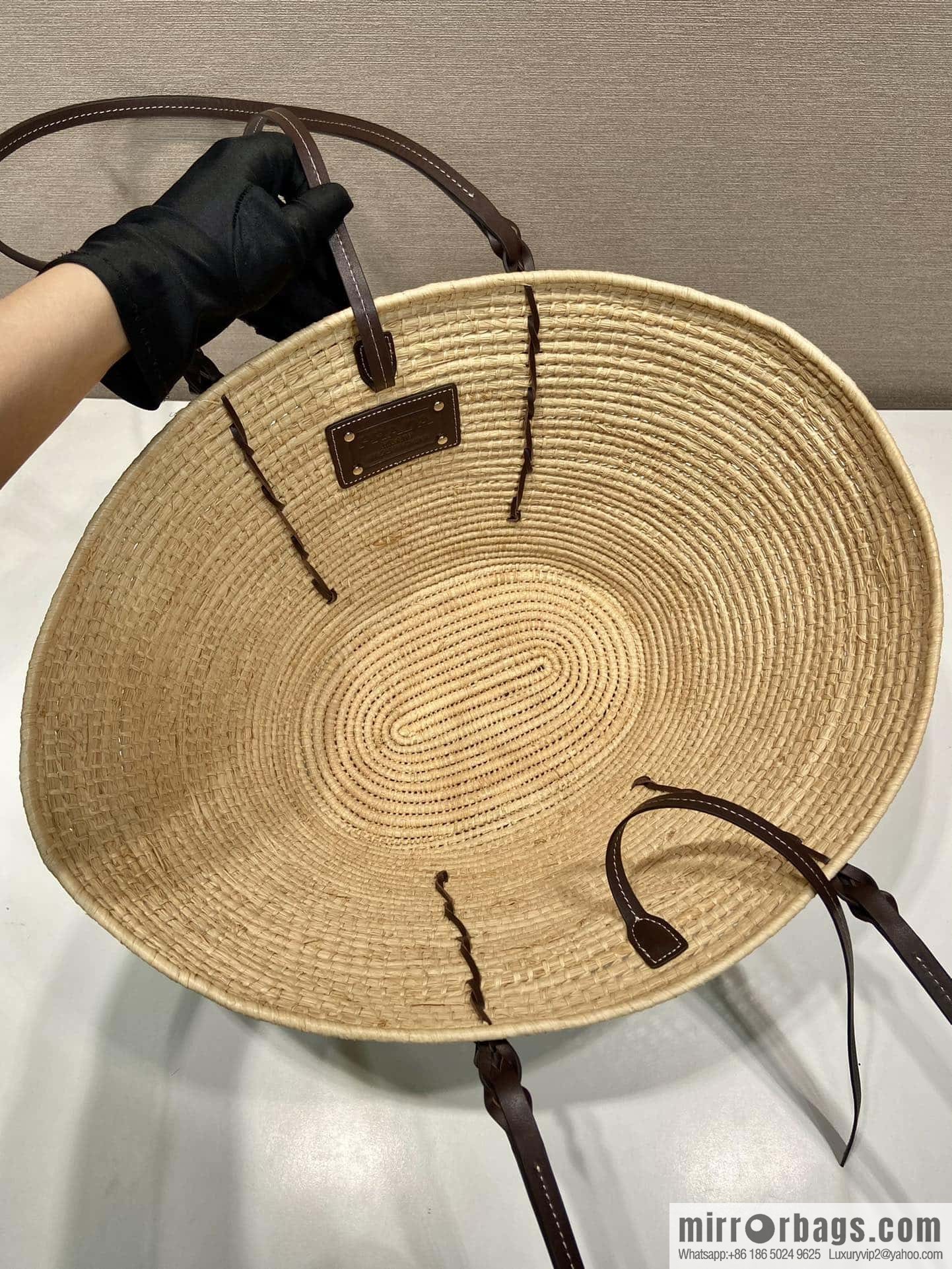 PRADA 🎉 popular vegetable basket 🎉 1BG312
