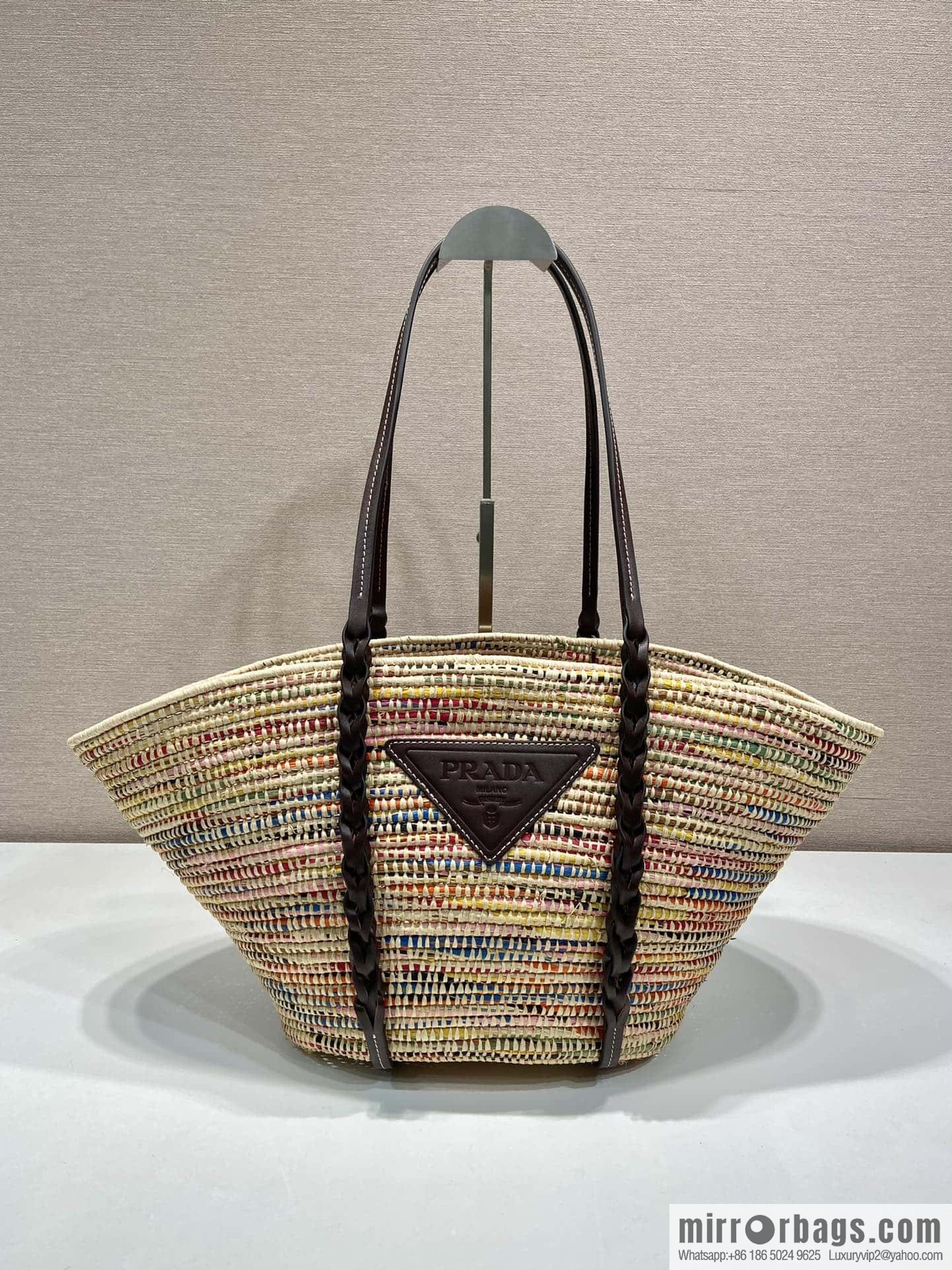 PRADA 🎉 popular vegetable basket 🎉 1BG312