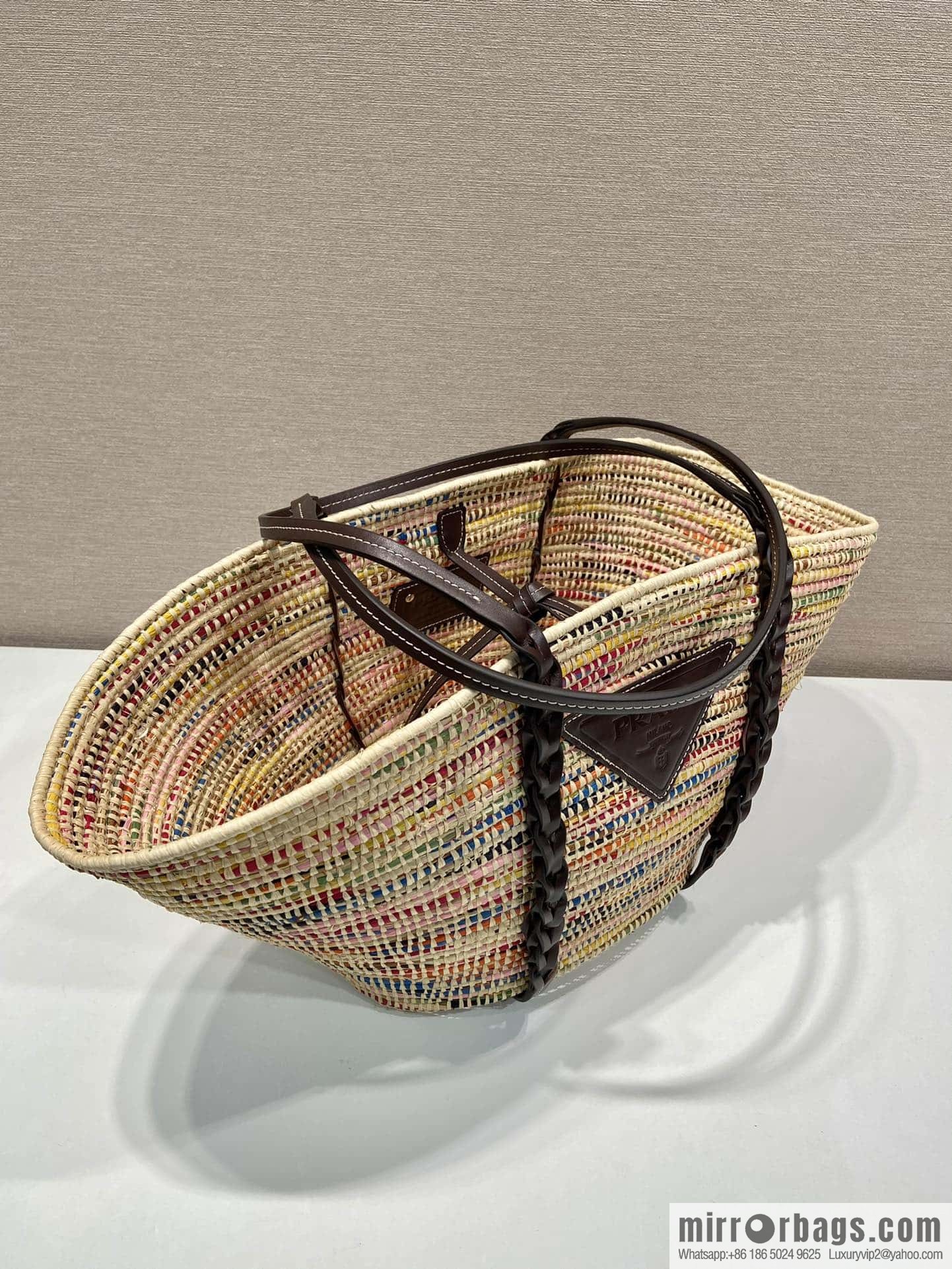 PRADA 🎉 popular vegetable basket 🎉 1BG312