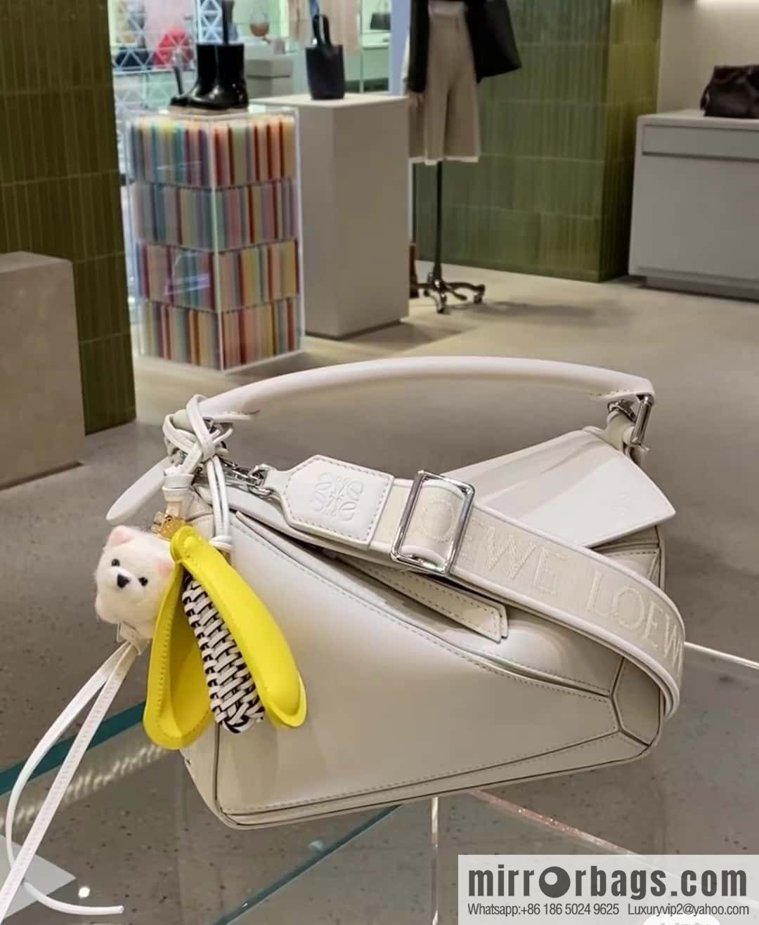 LOEWE satin leather ➕ Anagram embroidery shoulder strap geometric bag 0189 salt white 24CM