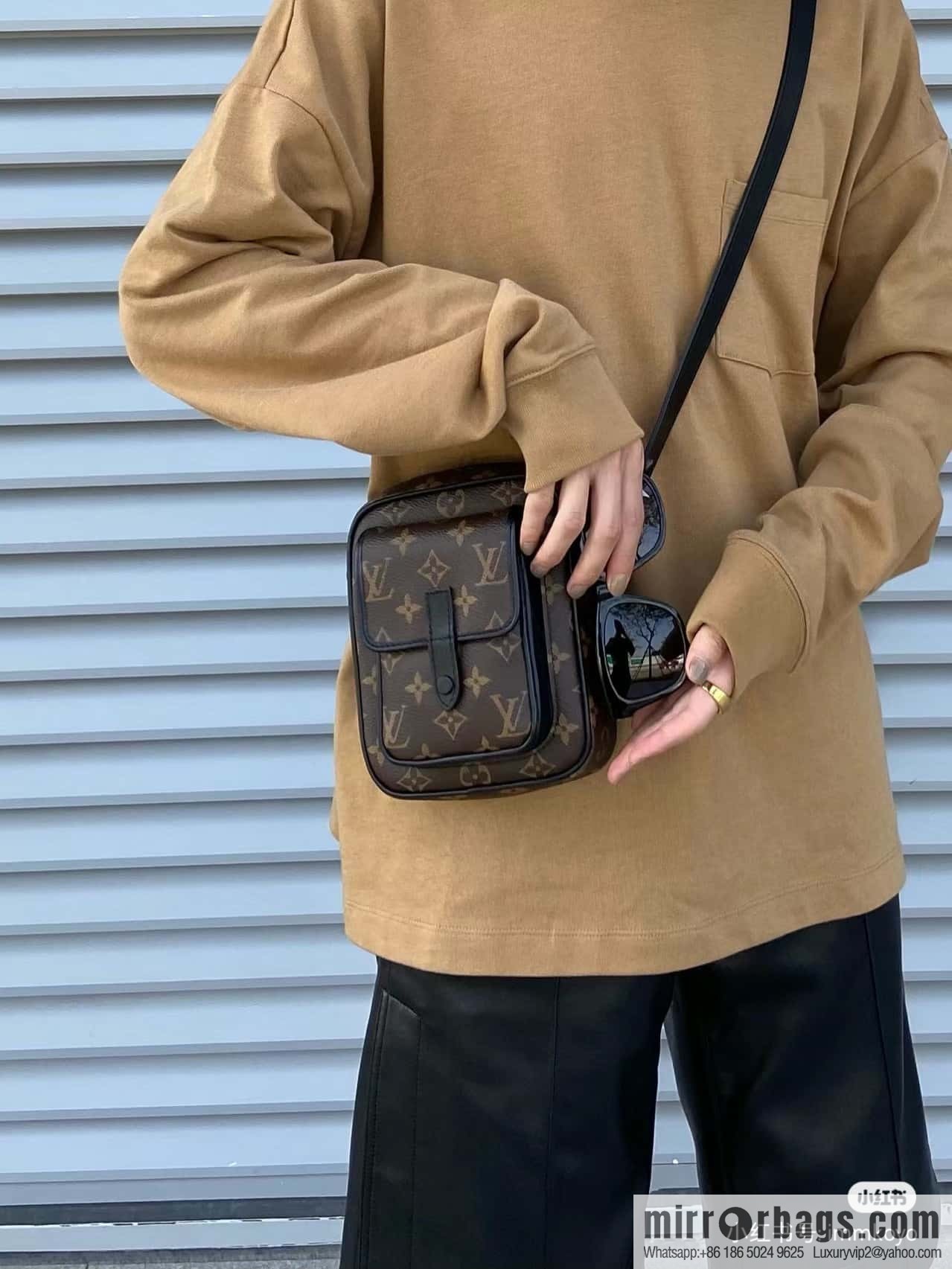 LV πππππππππππ Camera Bag Series #M69404