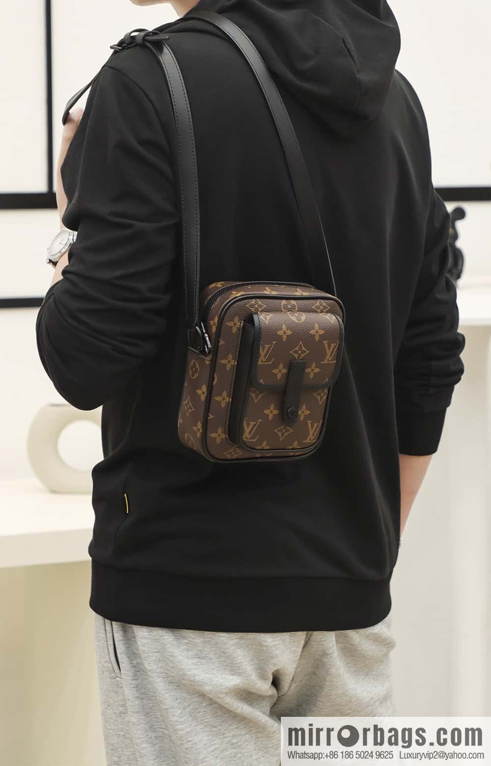 LV πππππππππππ Camera Bag Series #M69404