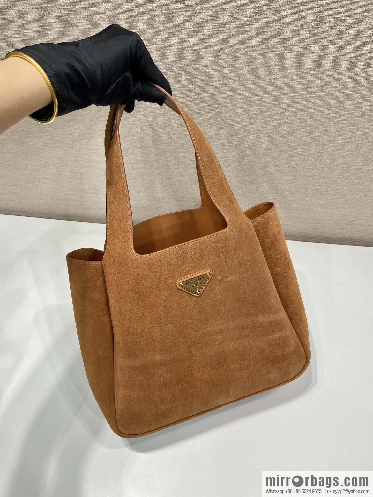 PRADA 🎉 frosted leather vegetable basket 🎉🎉 1BG335 large new bucket bag✨