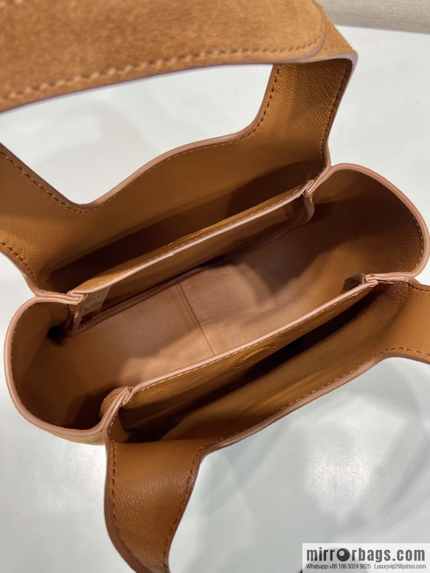 PRADA 🎉 mini basket 🎉 1BA349 frosted leather