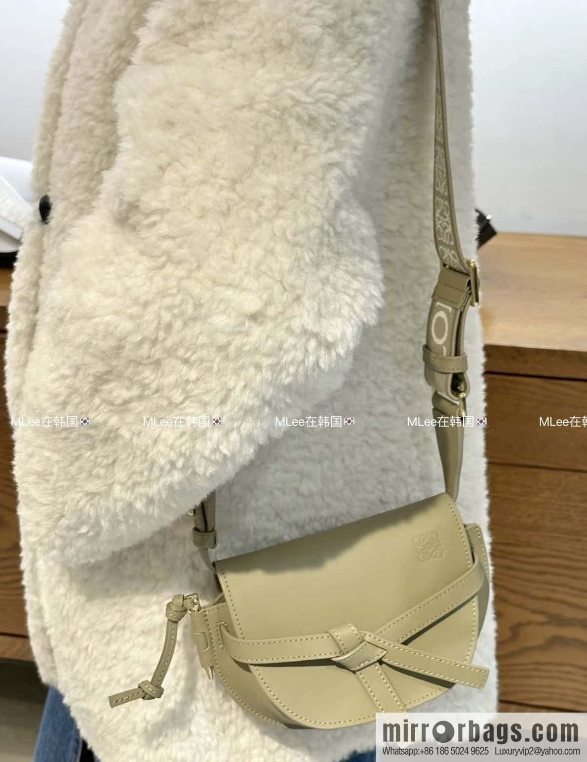 LOEWE upgraded letter wide shoulder strap saddle bag MiniGateDual handbag 0672