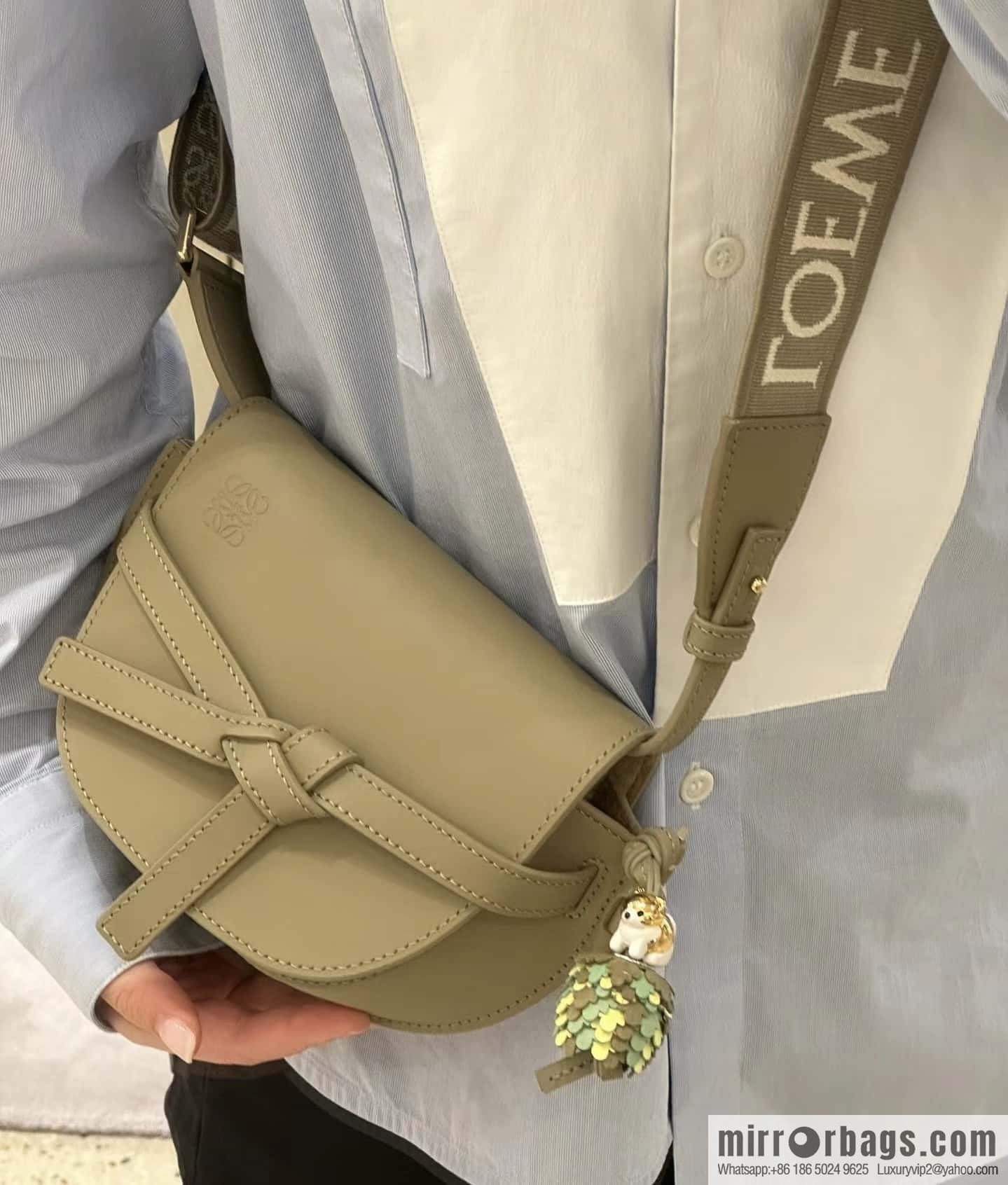 LOEWE upgraded letter wide shoulder strap saddle bag MiniGateDual handbag 0672