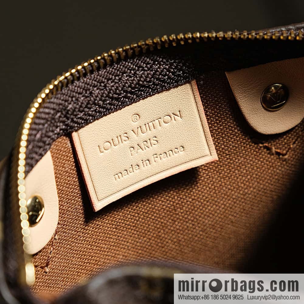 LV 𝐍𝐀𝐍𝐎 𝐒𝐏𝐄𝐄𝐃𝐘 Pillow Bag Series #M61252