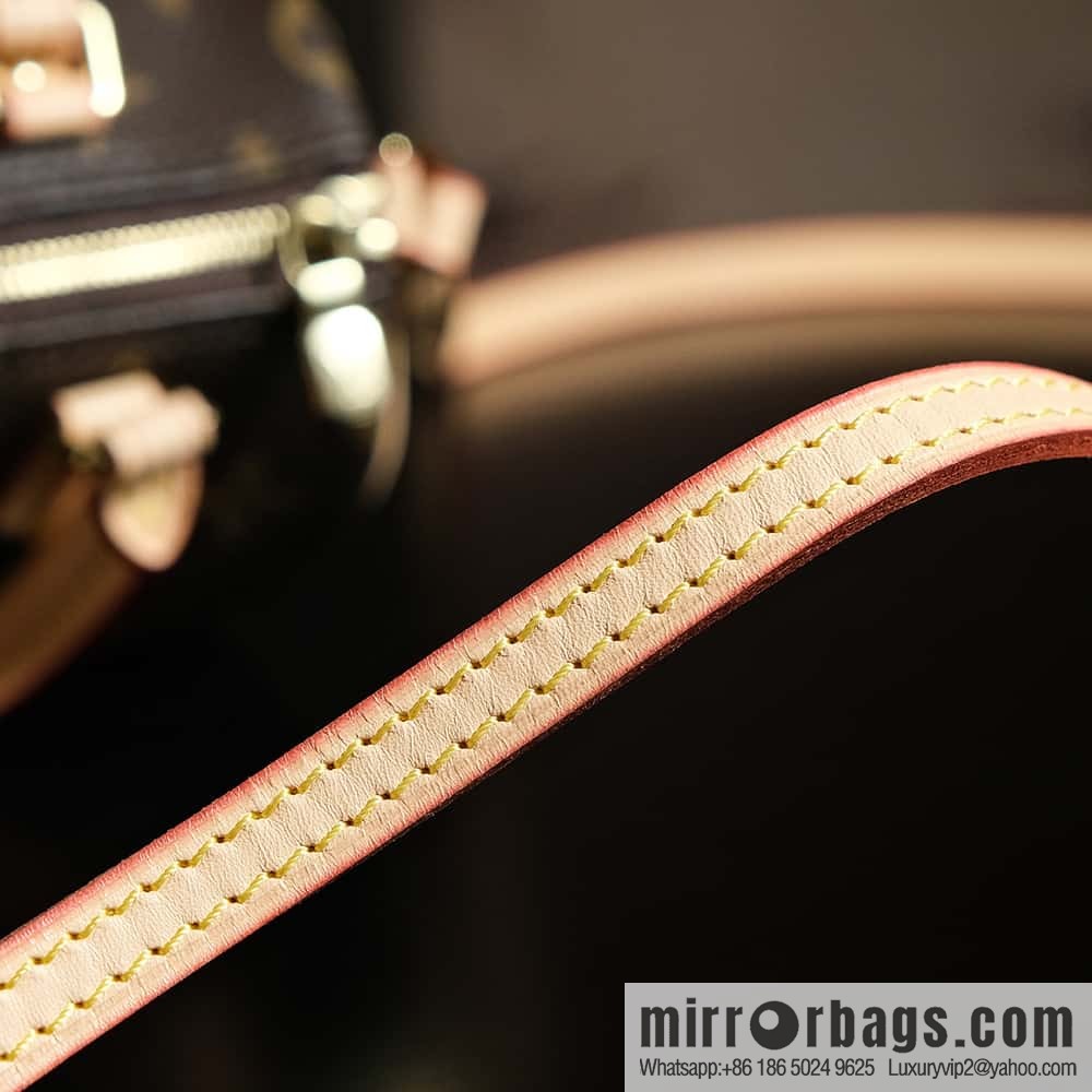 LV 𝐍𝐀𝐍𝐎 𝐒𝐏𝐄𝐄𝐃𝐘 Pillow Bag Series #M61252