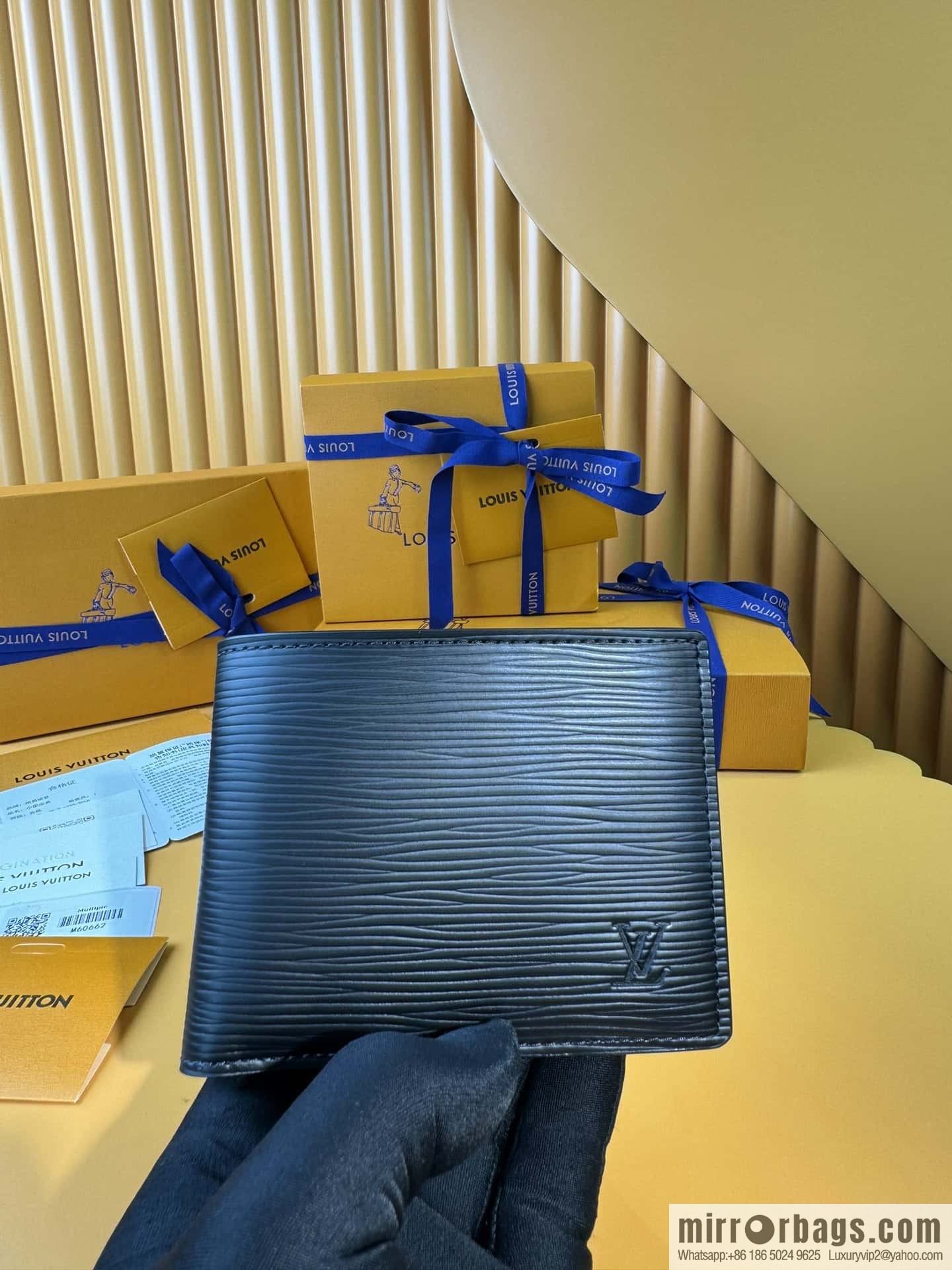 LV Multiple Wallet M60662 Premium