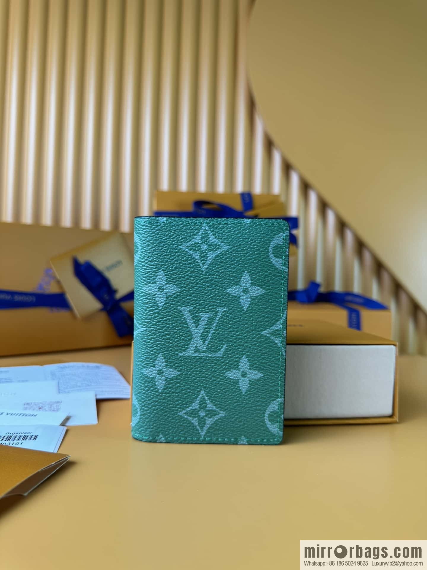LV Pocket Wallet M83101 Premium