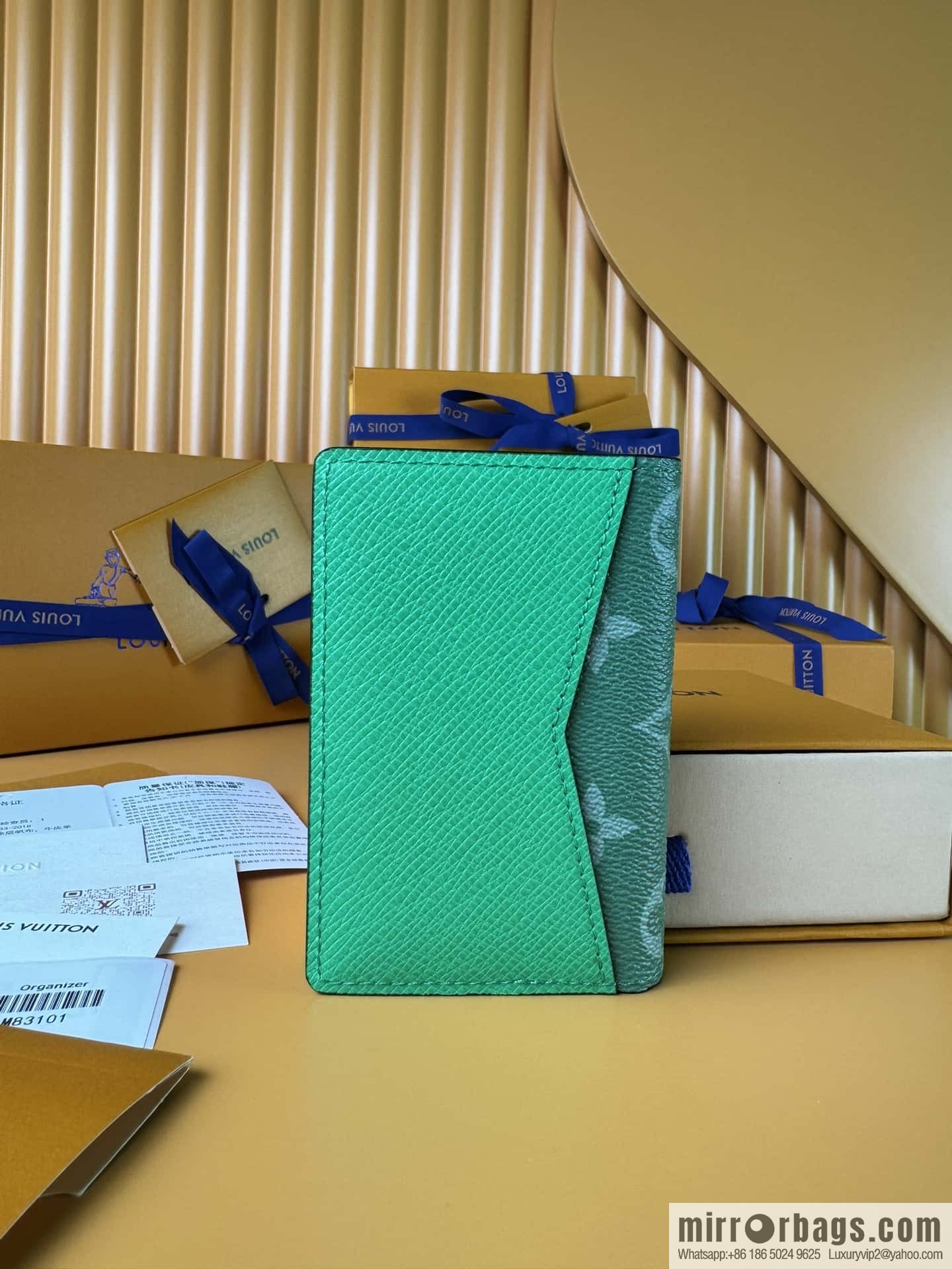 LV Pocket Wallet M83101 Premium