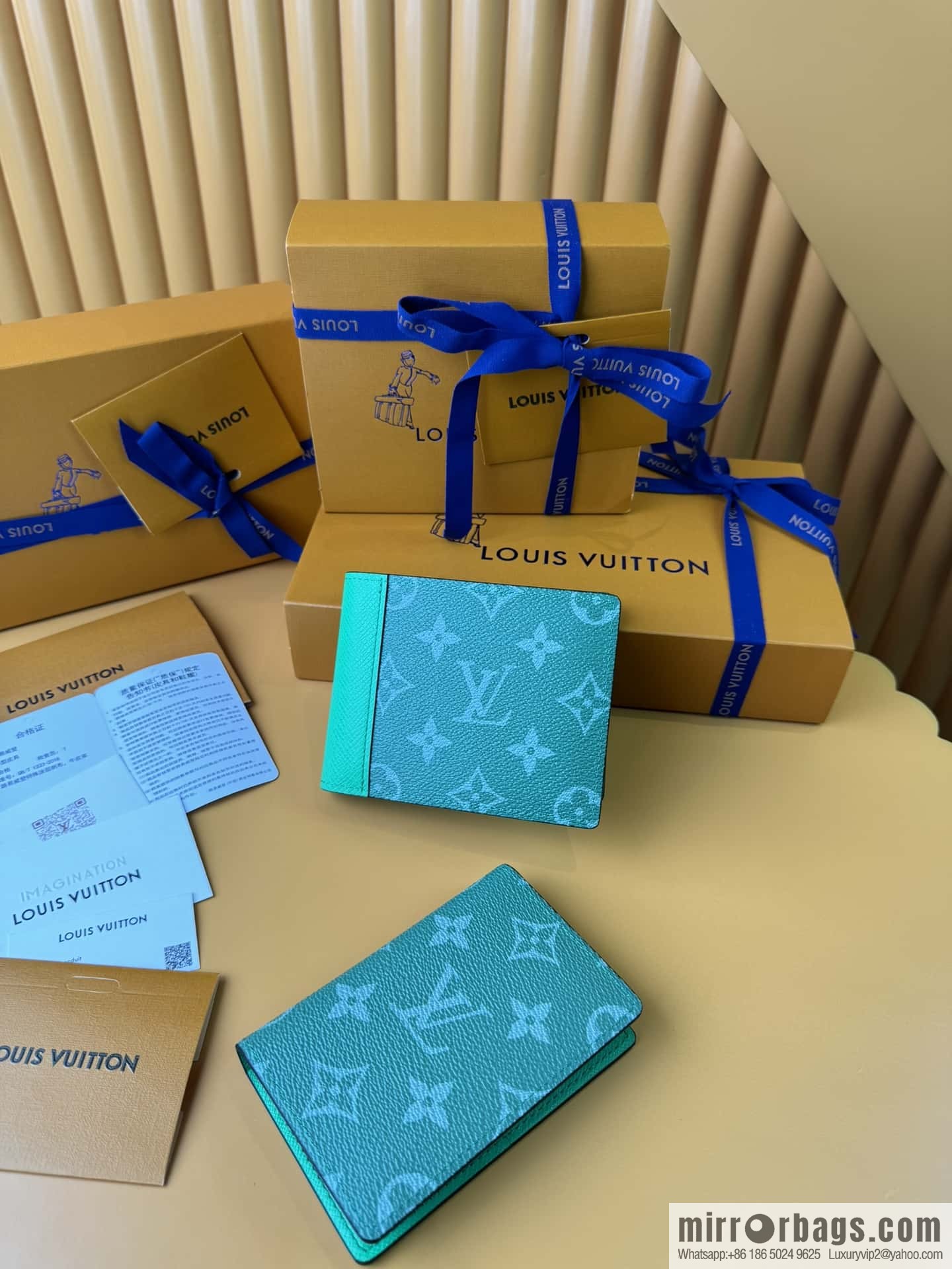LV Pocket Wallet M83101 Premium