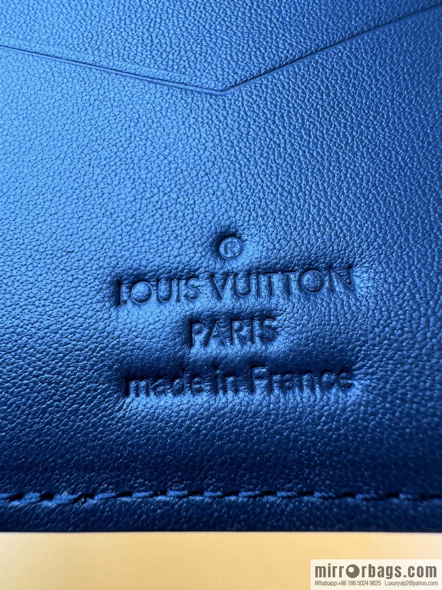 LV Pocket Wallet M82324 Premium