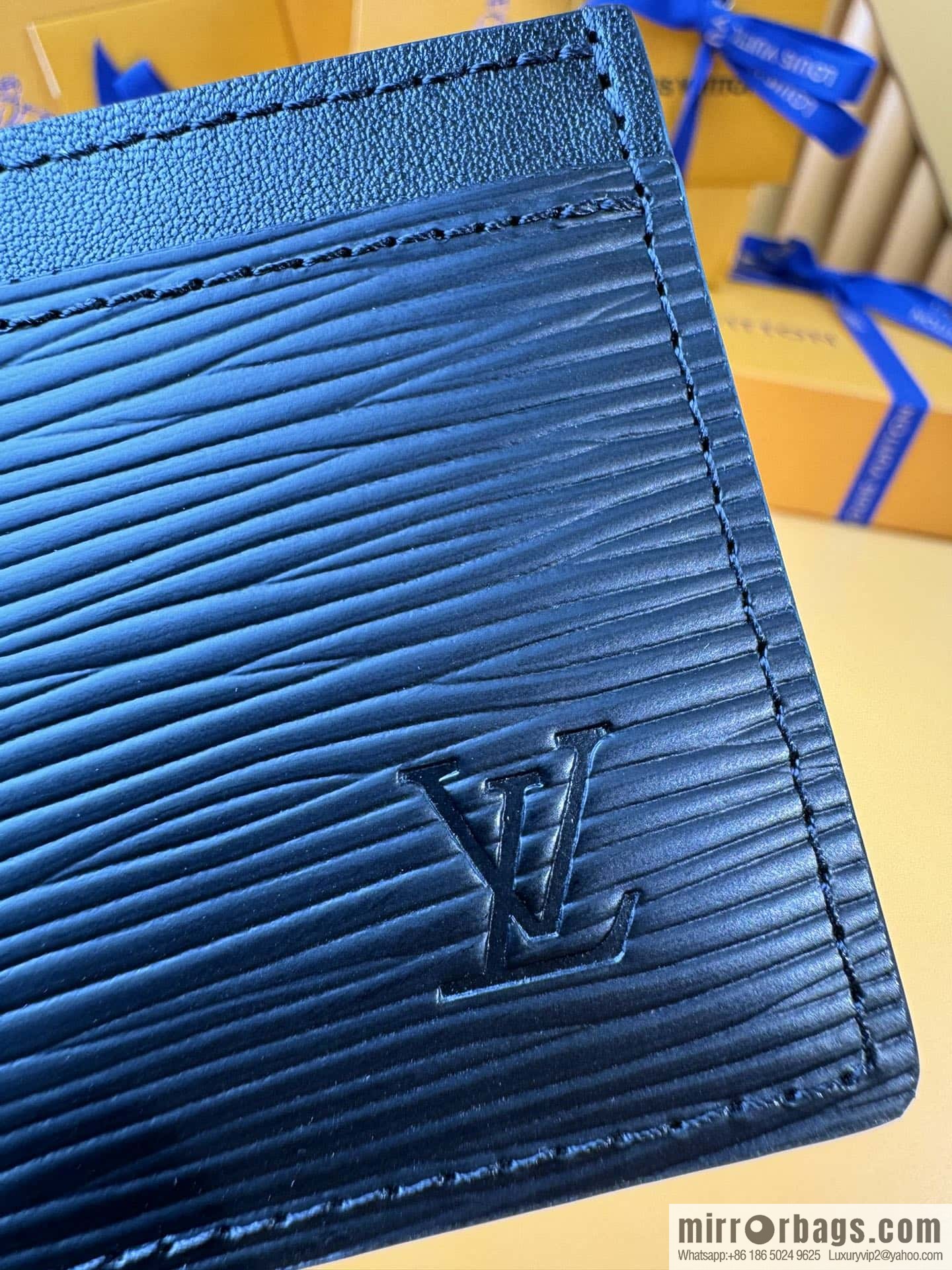 LV Card Holder M63512 Premium