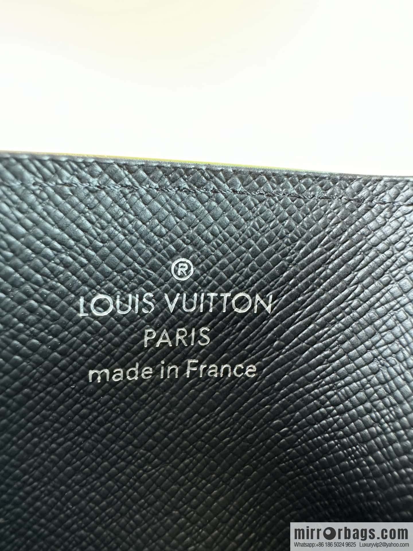 LV Neo Card Holder M67210 Premium