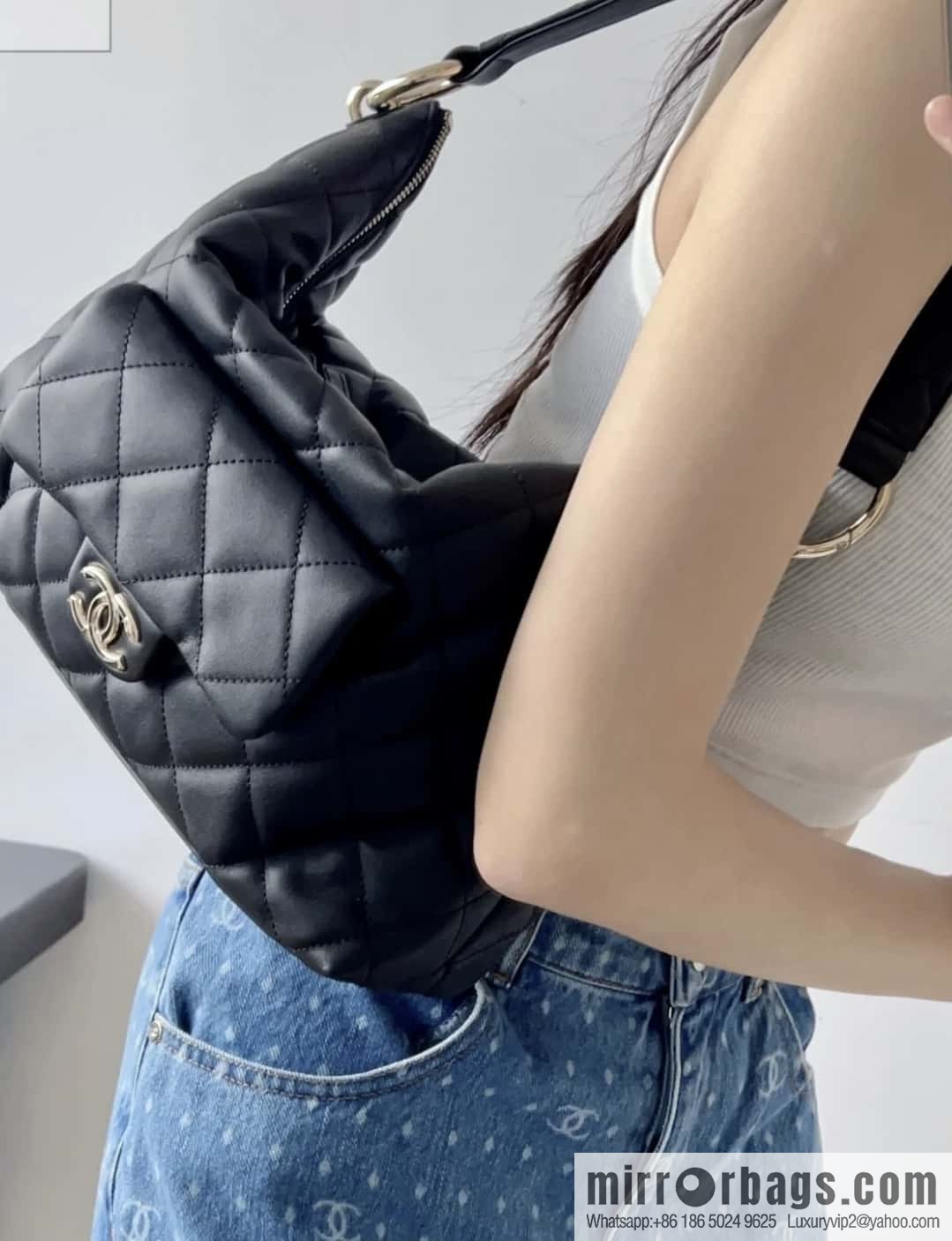 CHANEL B autumn and winter new armpit dumpling bag AS4347