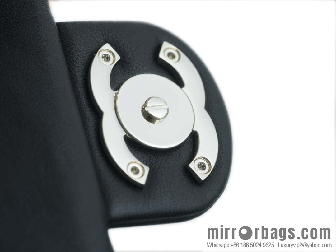 CHANEL B autumn and winter new armpit dumpling bag AS4347