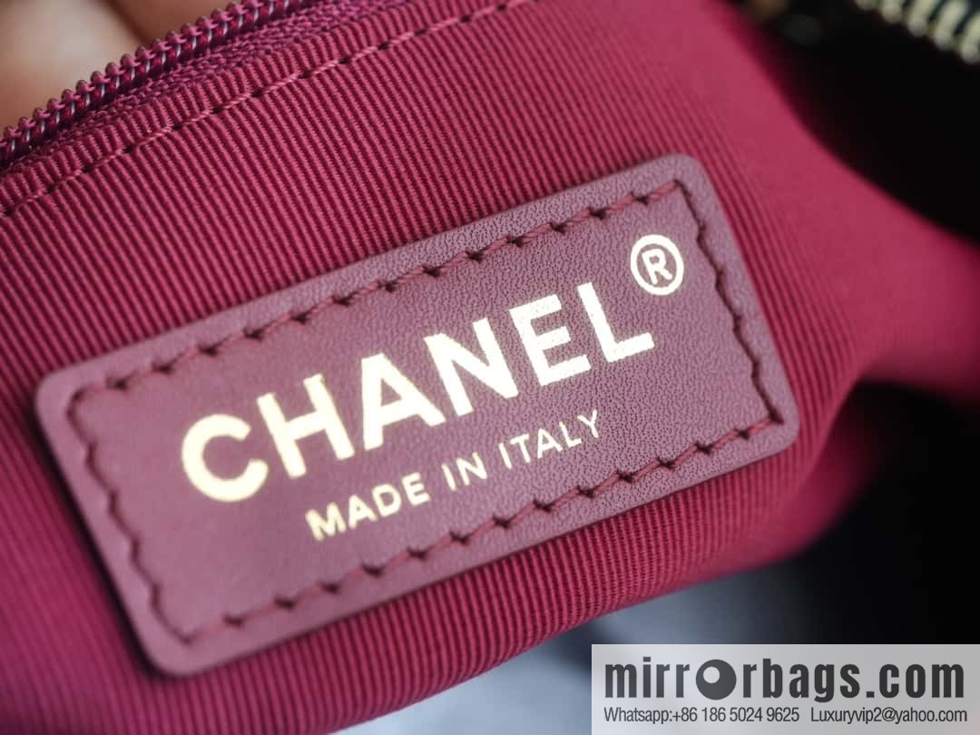 CHANEL B autumn and winter new armpit dumpling bag AS4347