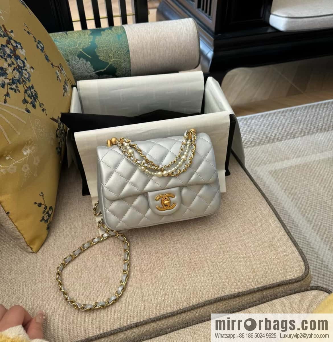 ππ‘ππ§ππ₯ πππ© Pearl Chain, Fatty Square Large, Pearlescent Blue AS4385