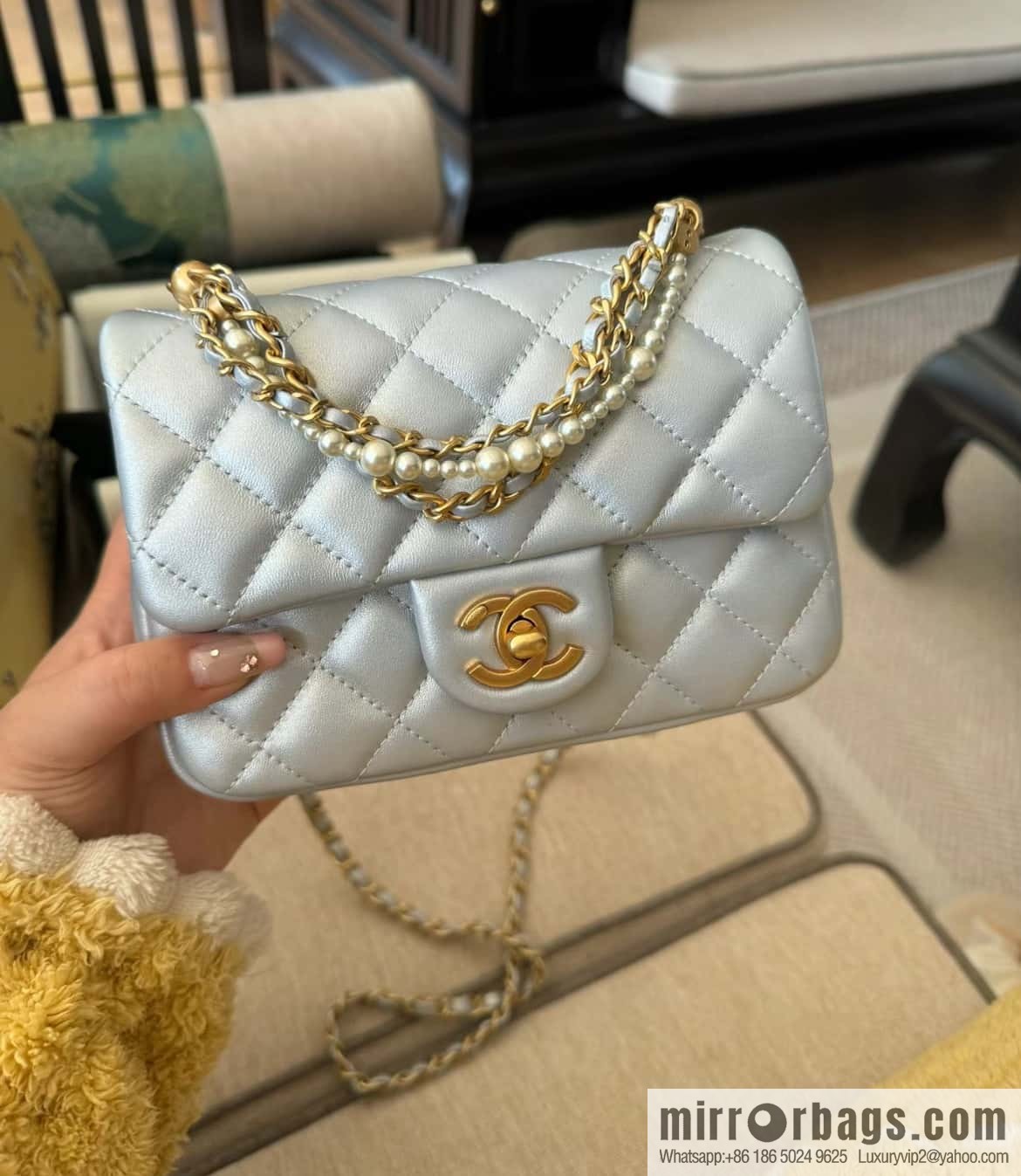 ππ‘ππ§ππ₯ πππ© Pearl Chain, Fatty Square Large, Pearlescent Blue AS4385