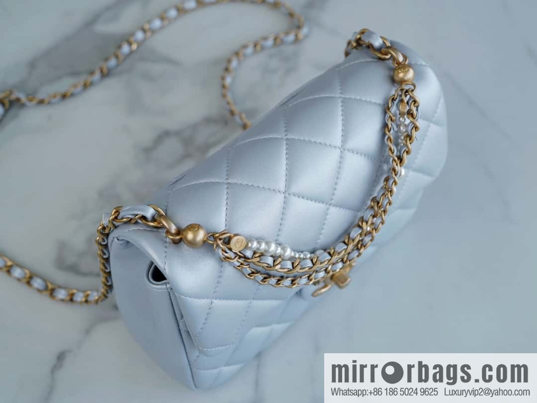ππ‘ππ§ππ₯ πππ© Pearl Chain, Fatty Square Large, Pearlescent Blue AS4385