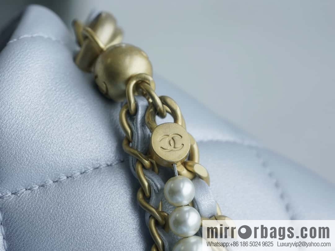 ππ‘ππ§ππ₯ πππ© Pearl Chain, Fatty Square Large, Pearlescent Blue AS4385