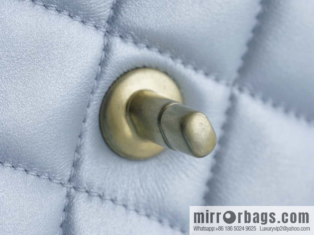 ππ‘ππ§ππ₯ πππ© Pearl Chain, Fatty Square Large, Pearlescent Blue AS4385