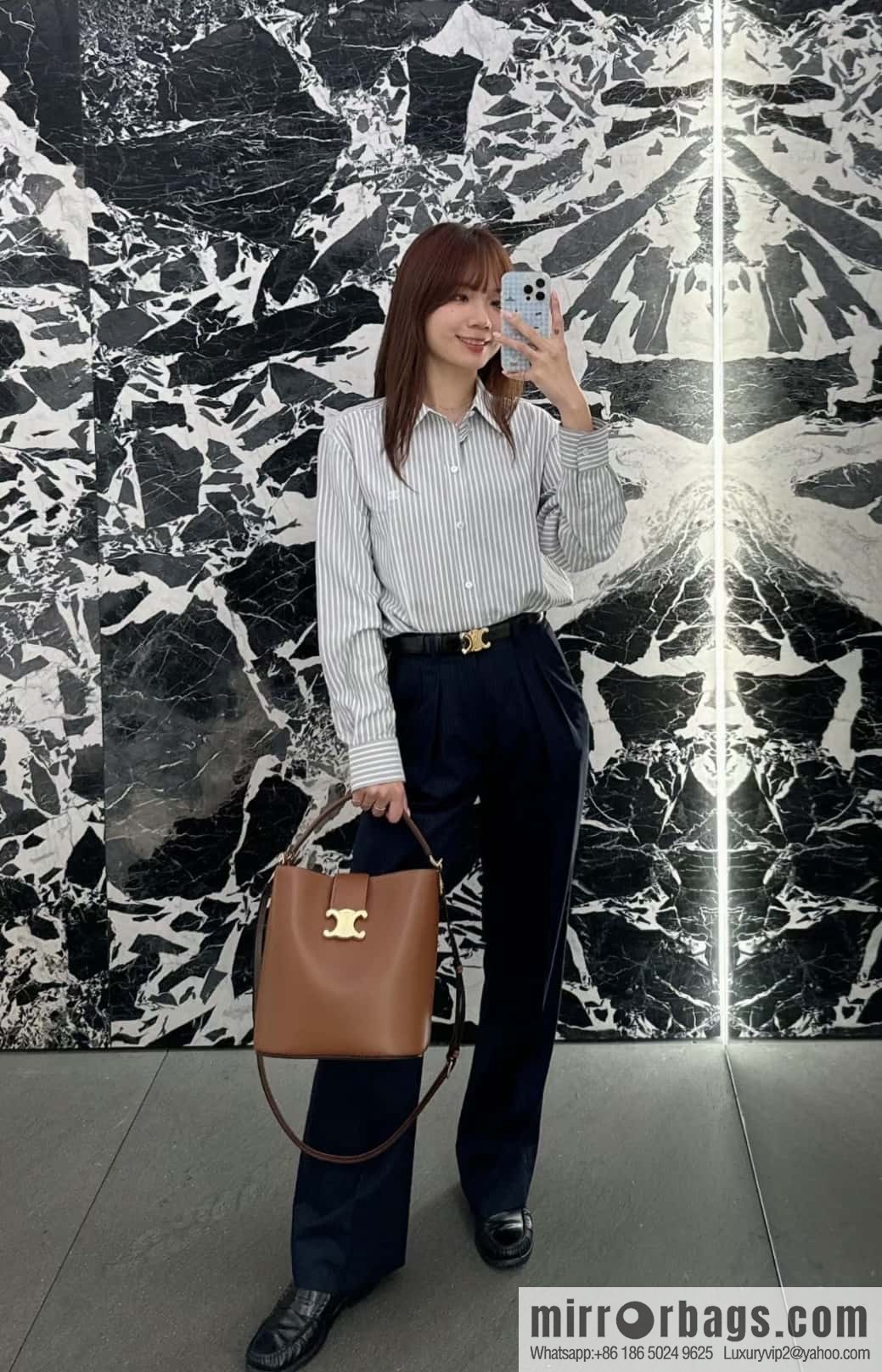 CELINE LOUISE Medium smooth cow leather (fabric) handbag 116613