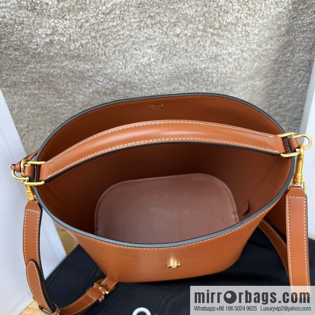 CELINE LOUISE Medium smooth cow leather (fabric) handbag 116613