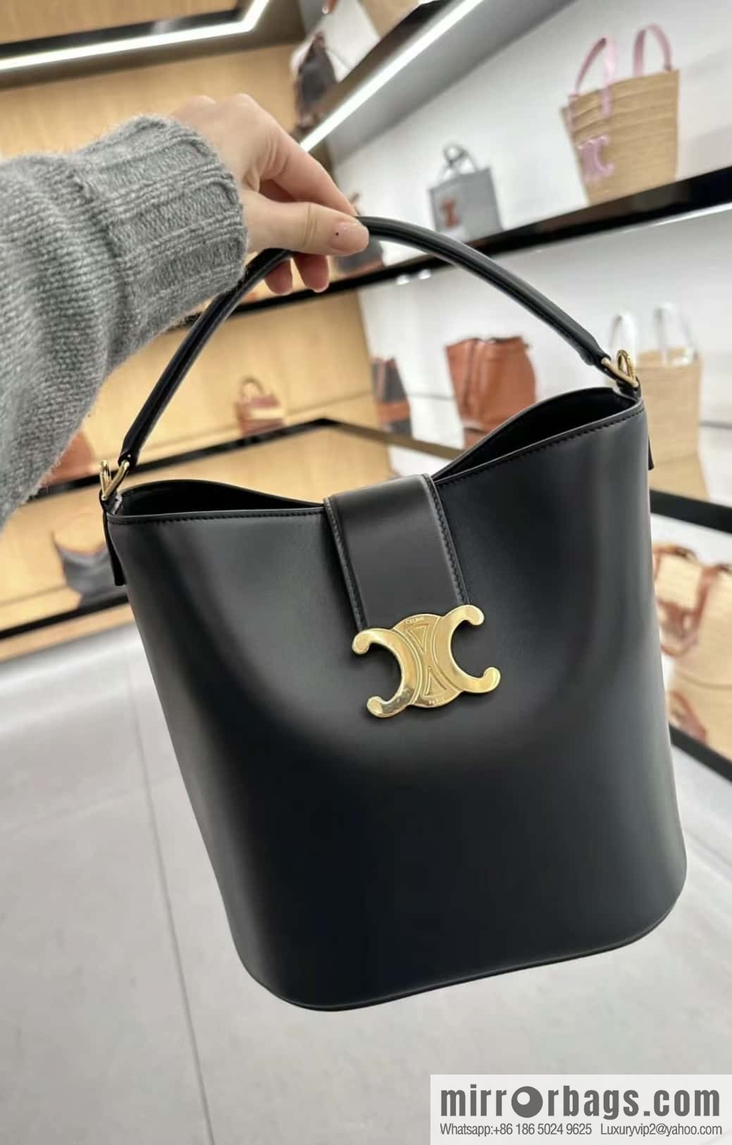 CELINE LOUISE Medium smooth cow leather (fabric) handbag 116613 black