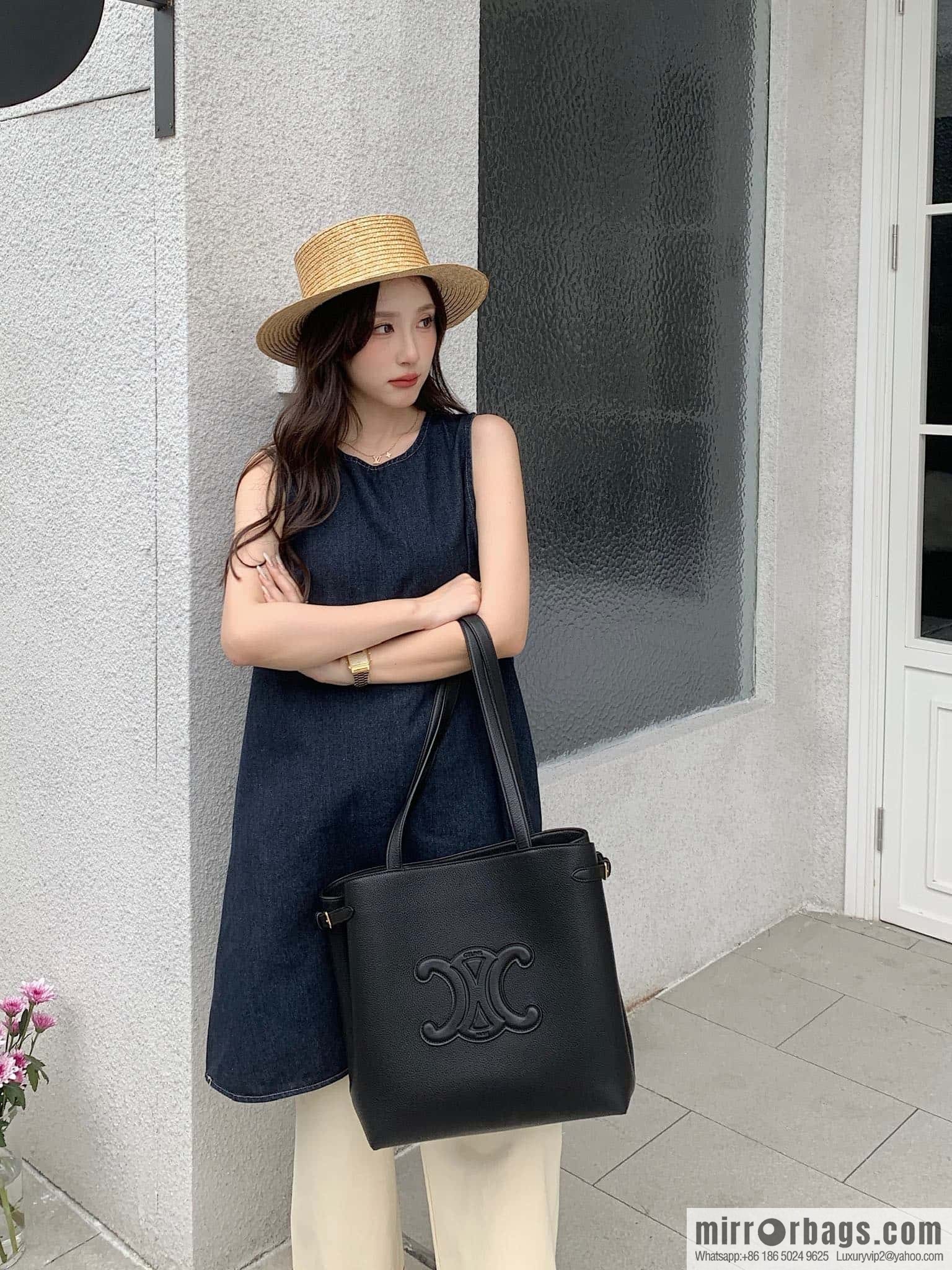 CELINE CABAS ANAIS grain cattle leather (fabric) handbag 116853 black