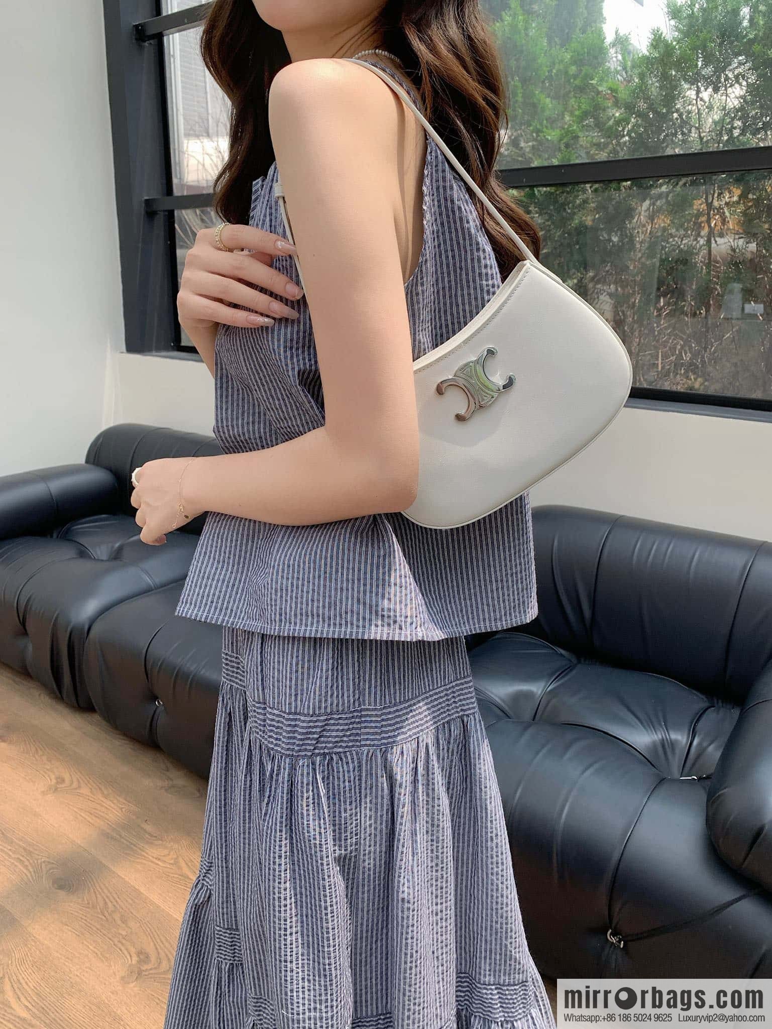 CELINE TILI Medium glossy cow leather (fabric) handbag 115703 white