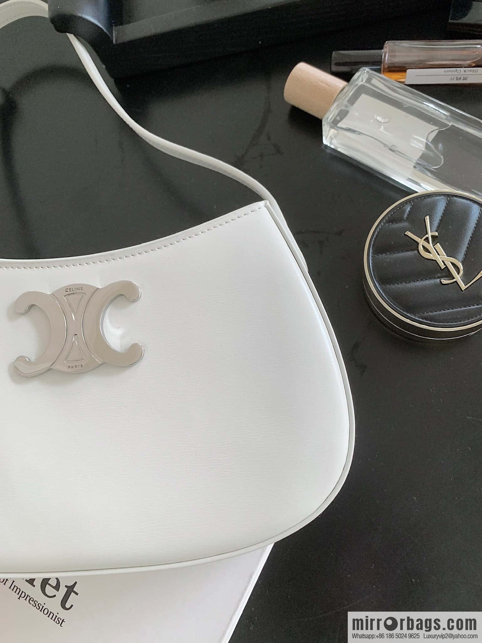 CELINE TILI Medium glossy cow leather (fabric) handbag 115703 white