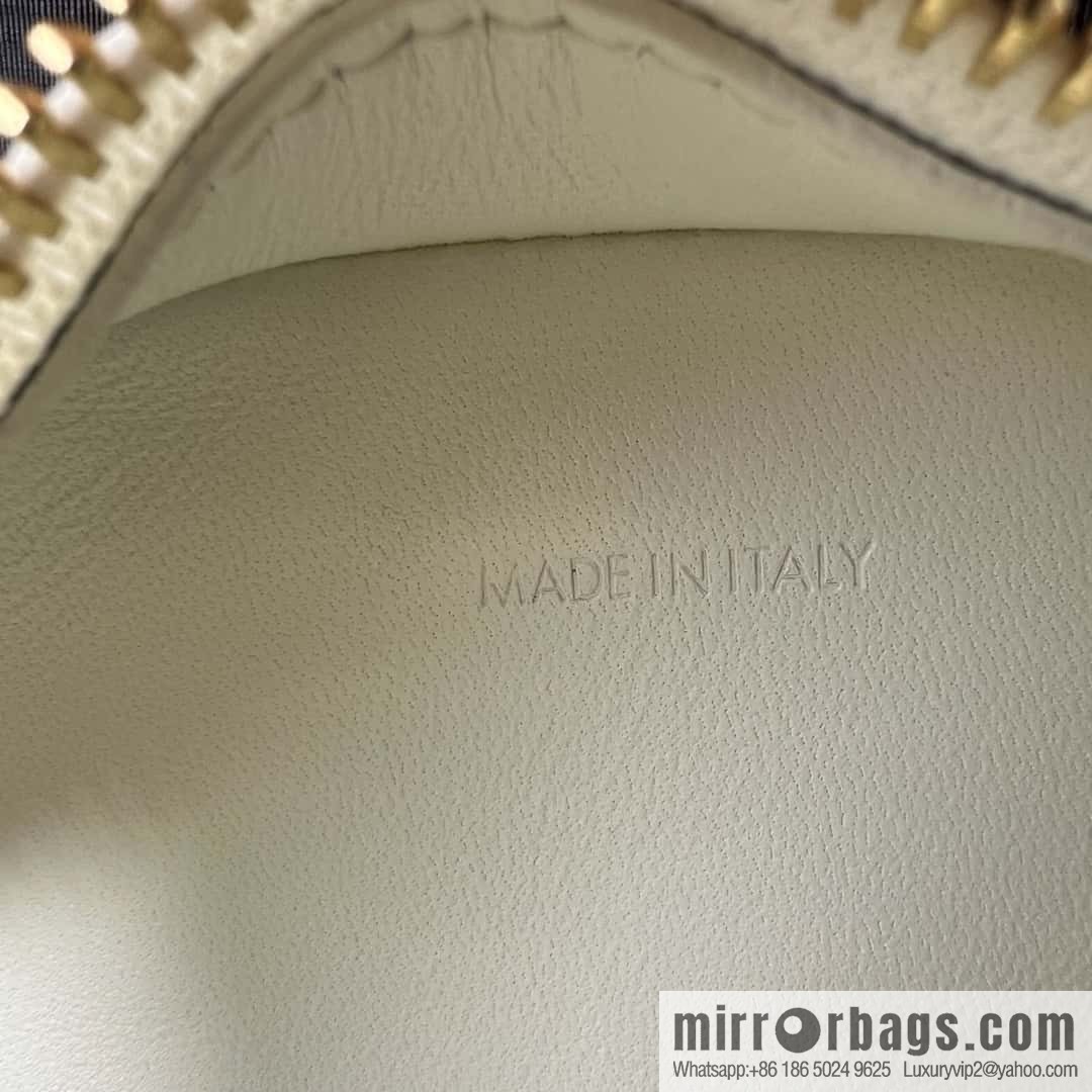 CELINE TILI Medium glossy cow leather (fabric) handbag 115703 white/gold buckle