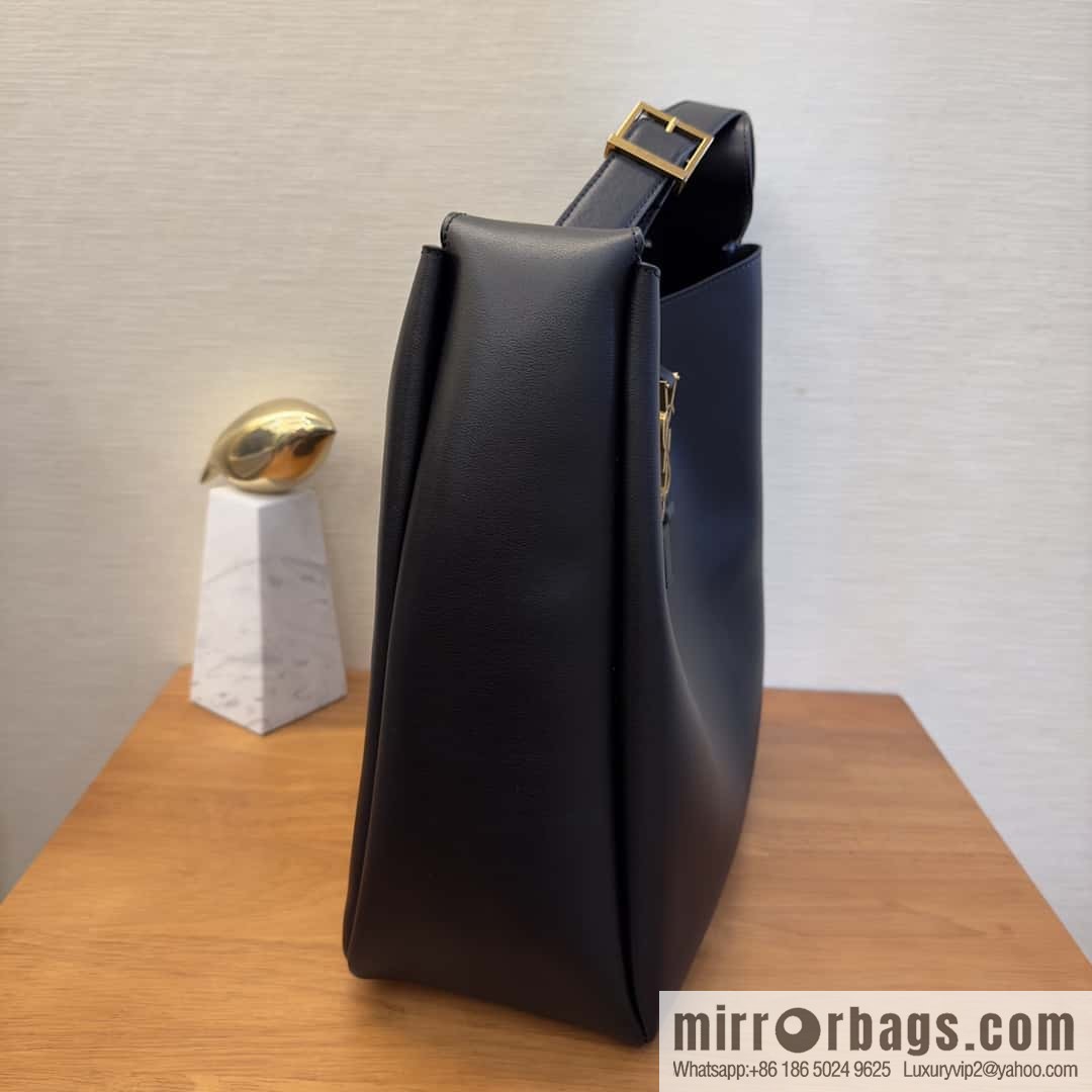YSL 🆕 large armpit bag 753837