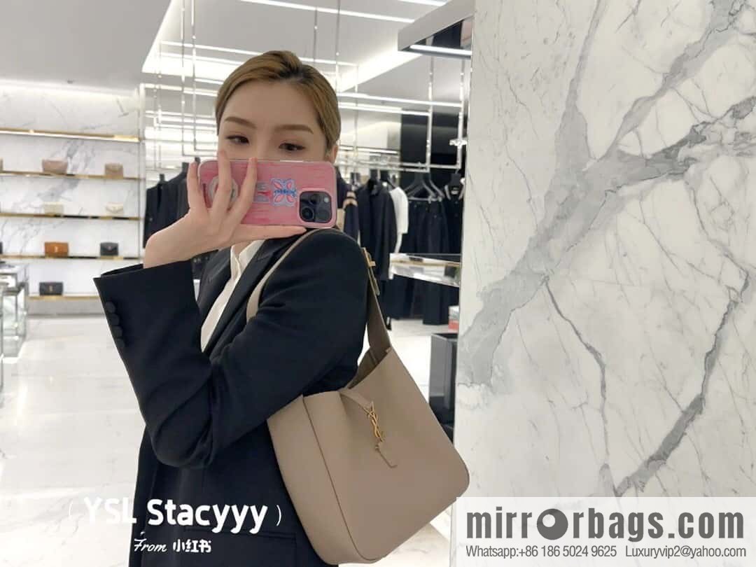 YSL 🆕 autumn and winter new Hobo armpit bag 713938 apricot