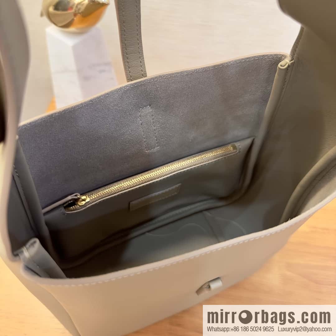 YSL 🆕 autumn and winter new Hobo armpit bag 713938 apricot