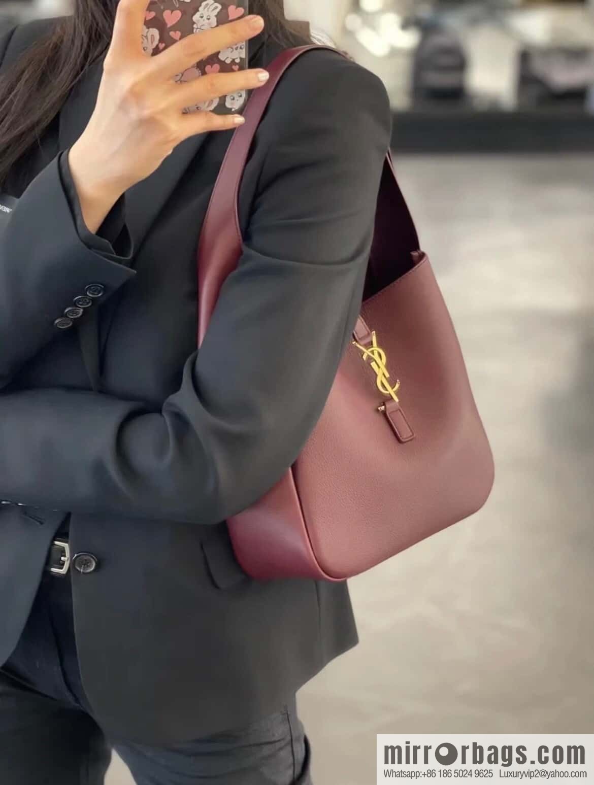 YSL 🆕 autumn and winter new Hobo armpit bag 713938 burgundy