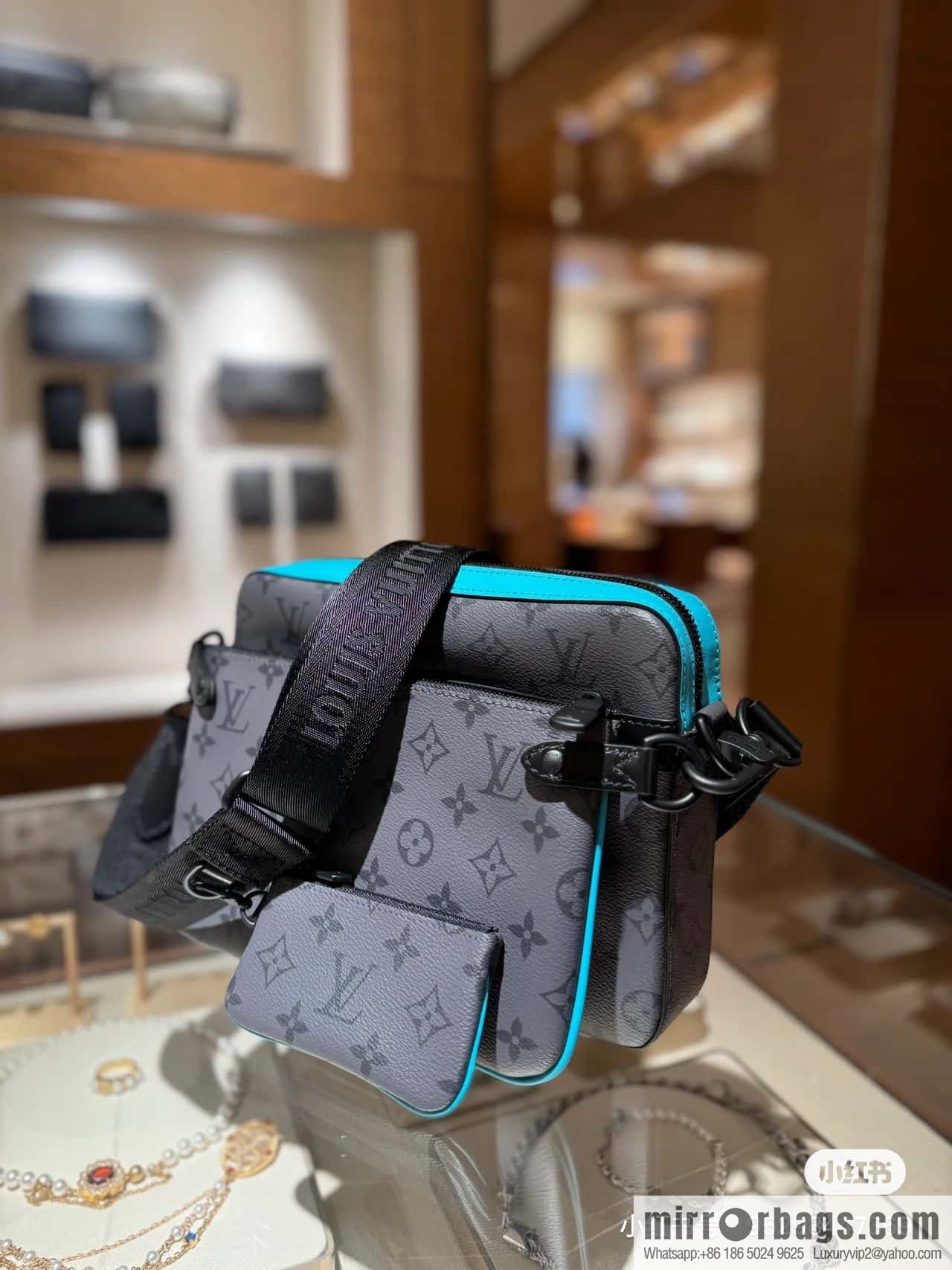 [Boutique‑grade] M11648 blue silver flower, men's bag three-piece messenger bag series TRIO messenger bag