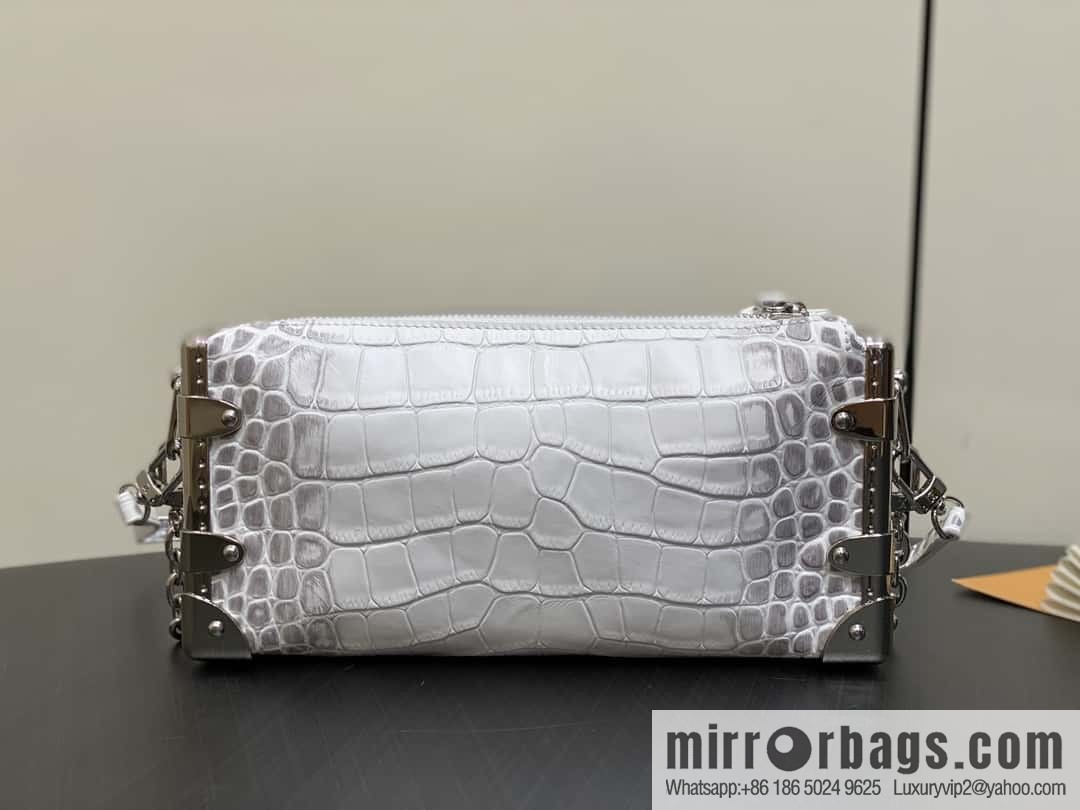 [Boutique‑grade] M25445 white Himalayan crocodile pattern full leather, soft box series SLIM TRUNK handbag