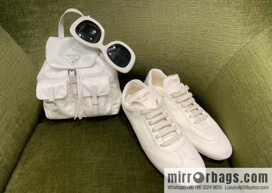 PRADA 🎉 mini backpack 🎉 1BH029 upgrade